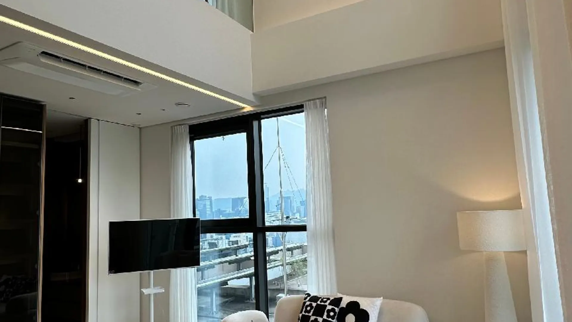 서울 카일룸블랙 강남 럭셔리 아파트  4성급 호텔 레스토랑