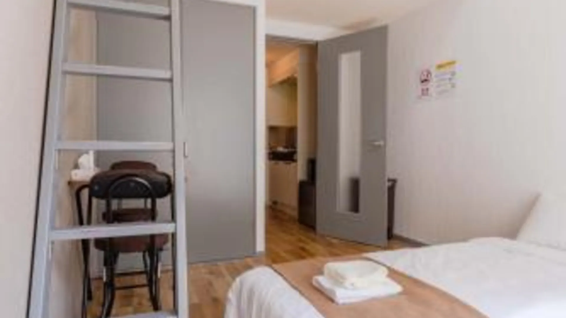 후쿠오카 Wajiro Good Place House 2성급 게스트하우스 스위트룸