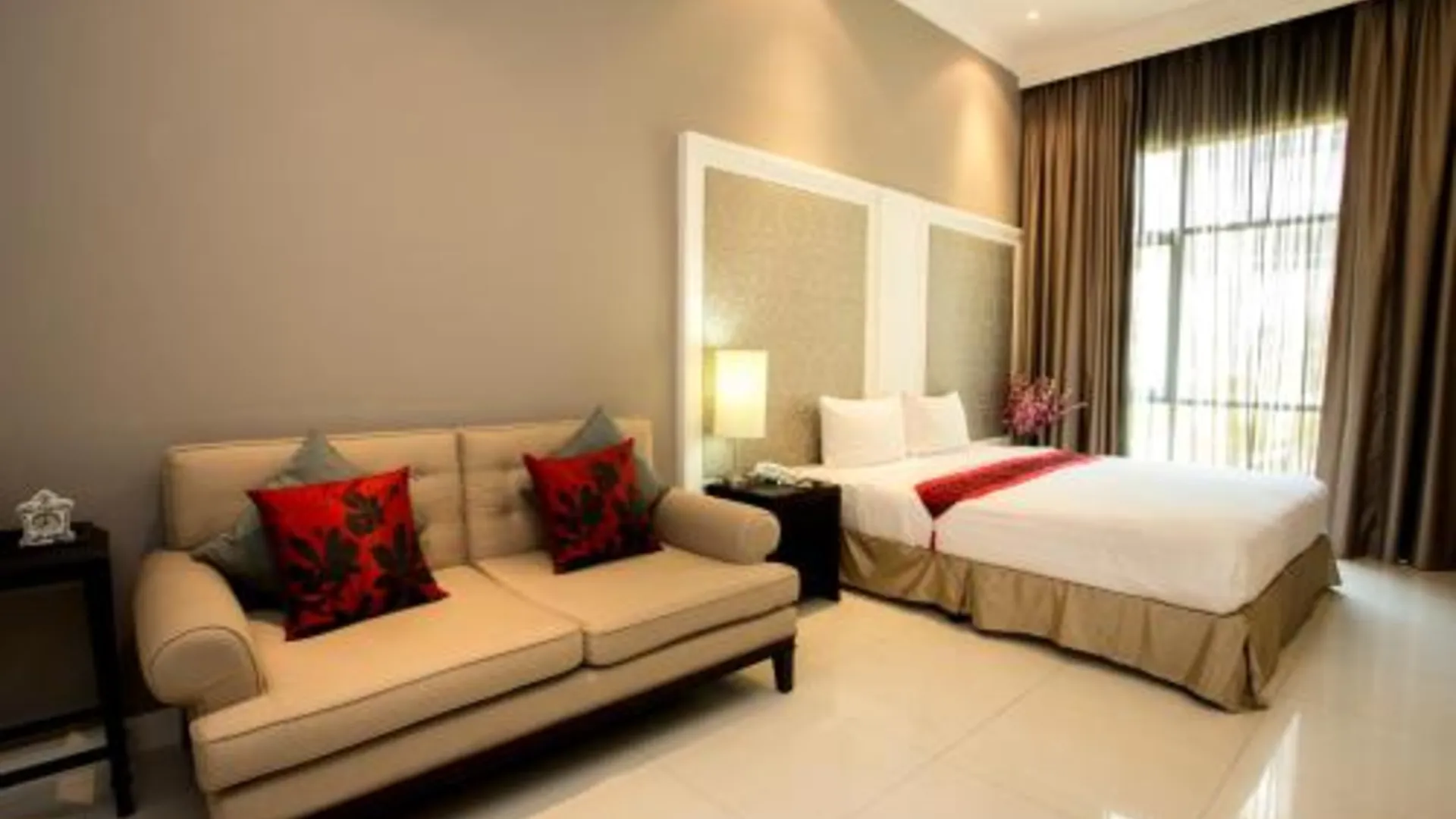 방콕 호프 랜드 호텔 수쿰빗 46/1 4성급 호텔 스위트룸