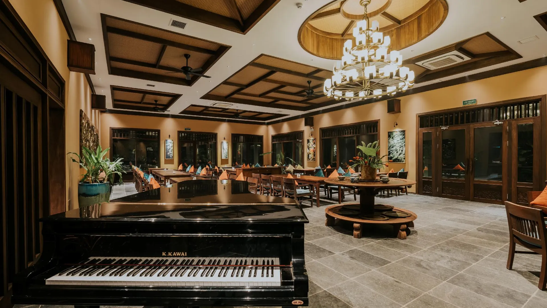 하노이 아무르 리조트 바비 4성급 호텔 로비