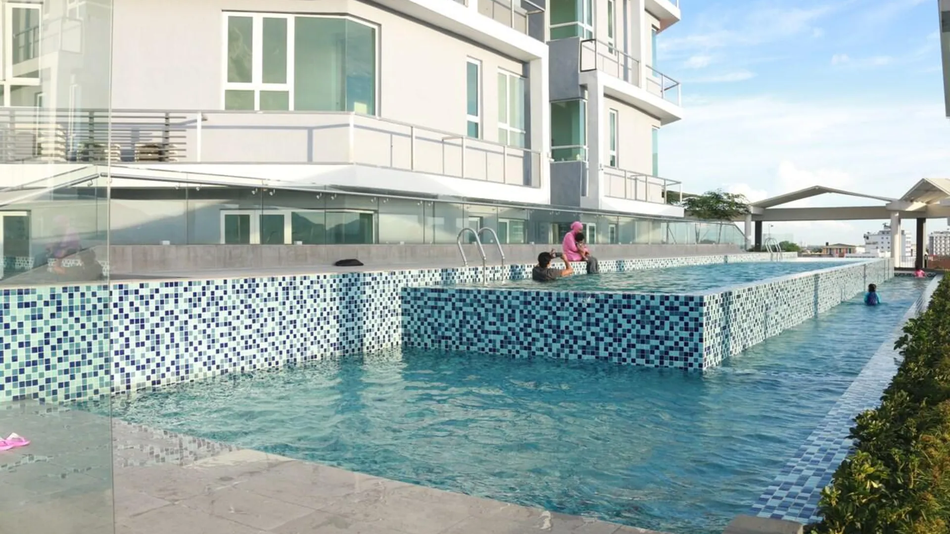 이포 캄풍 자와의 프라이빗 하우스 (800m², 침실 2개, 프라이빗 욕실 2개) 3성급 게스트하우스 부대시설