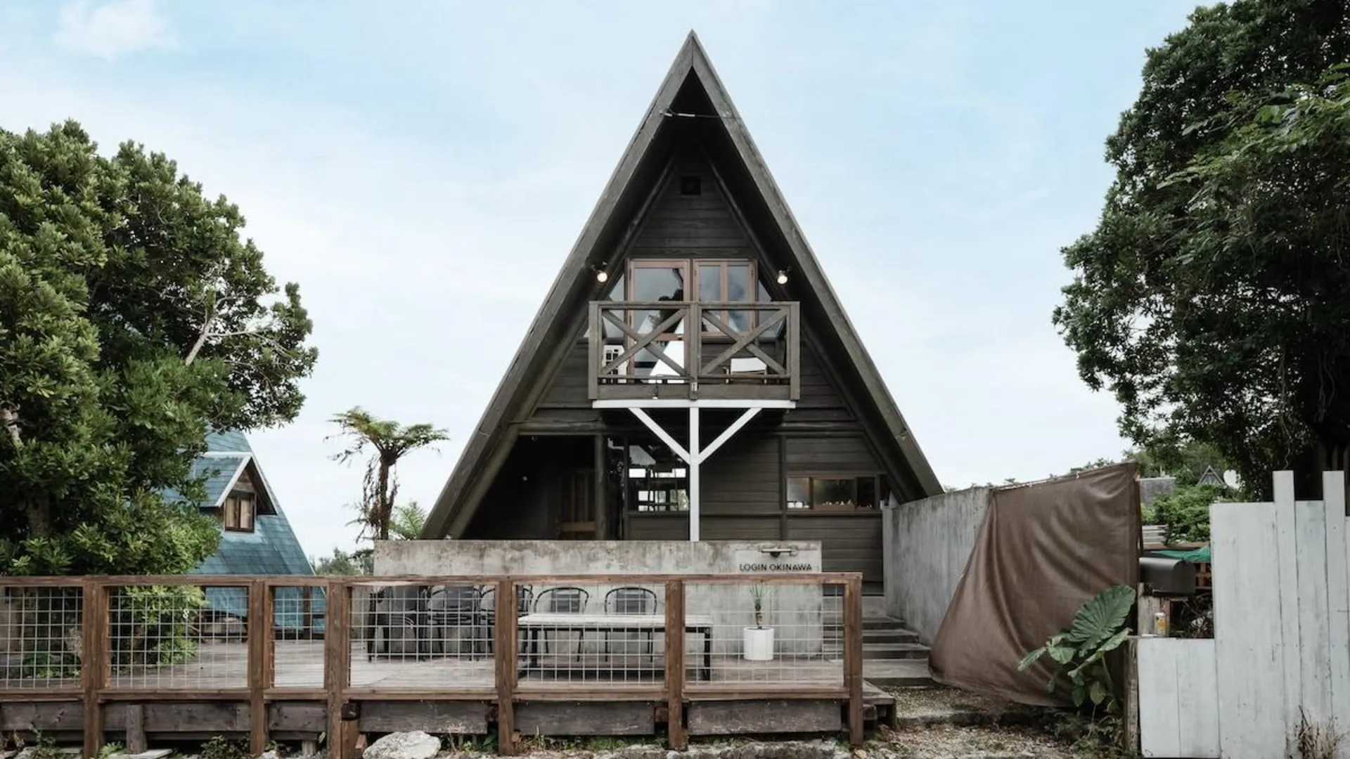 오키나와 본섬 기노자의 프라이빗 하우스 (m², 침실 1개, 프라이빗 욕실 1개) 1성급 게스트하우스 수영장