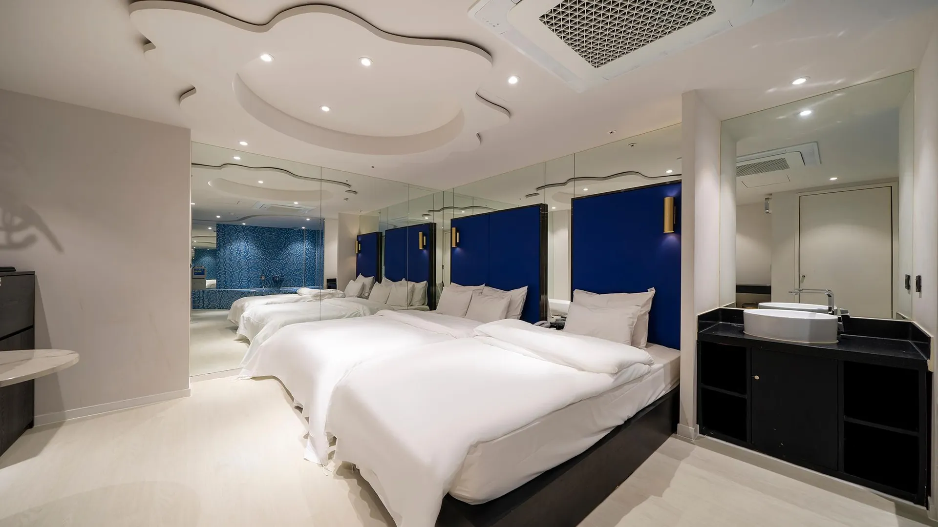 서울 신촌 렉시 3성급 호텔 전망