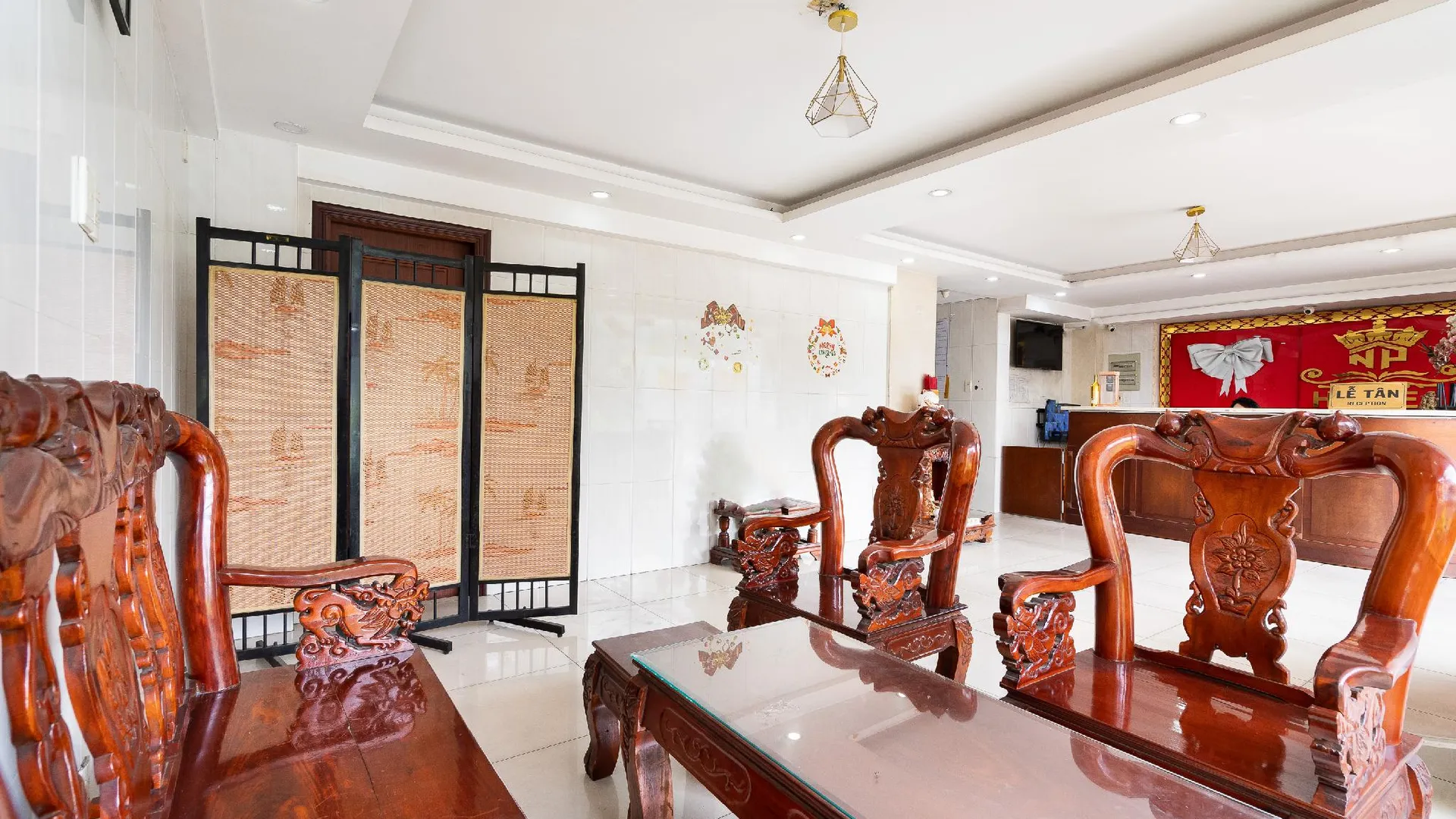 호치민 컬렉션 오 남프엉 3성급 호텔 외관