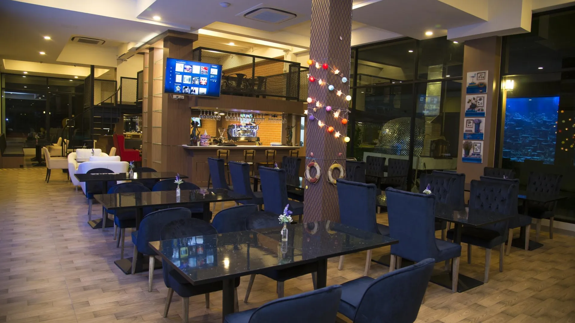 방콕 V20 부티크 자쿠지 호텔 4성급 호텔 수영장