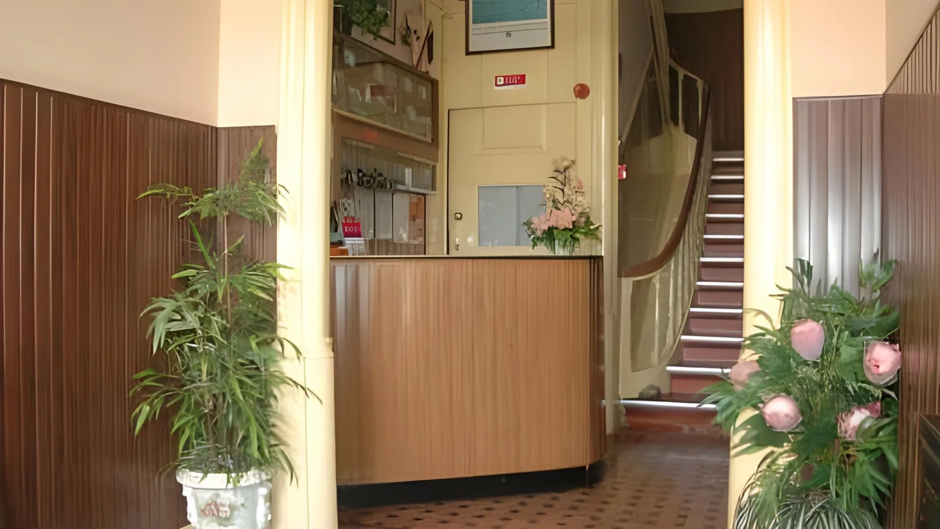 코임브라 Hotel Larbelo 1성급 호텔 로비