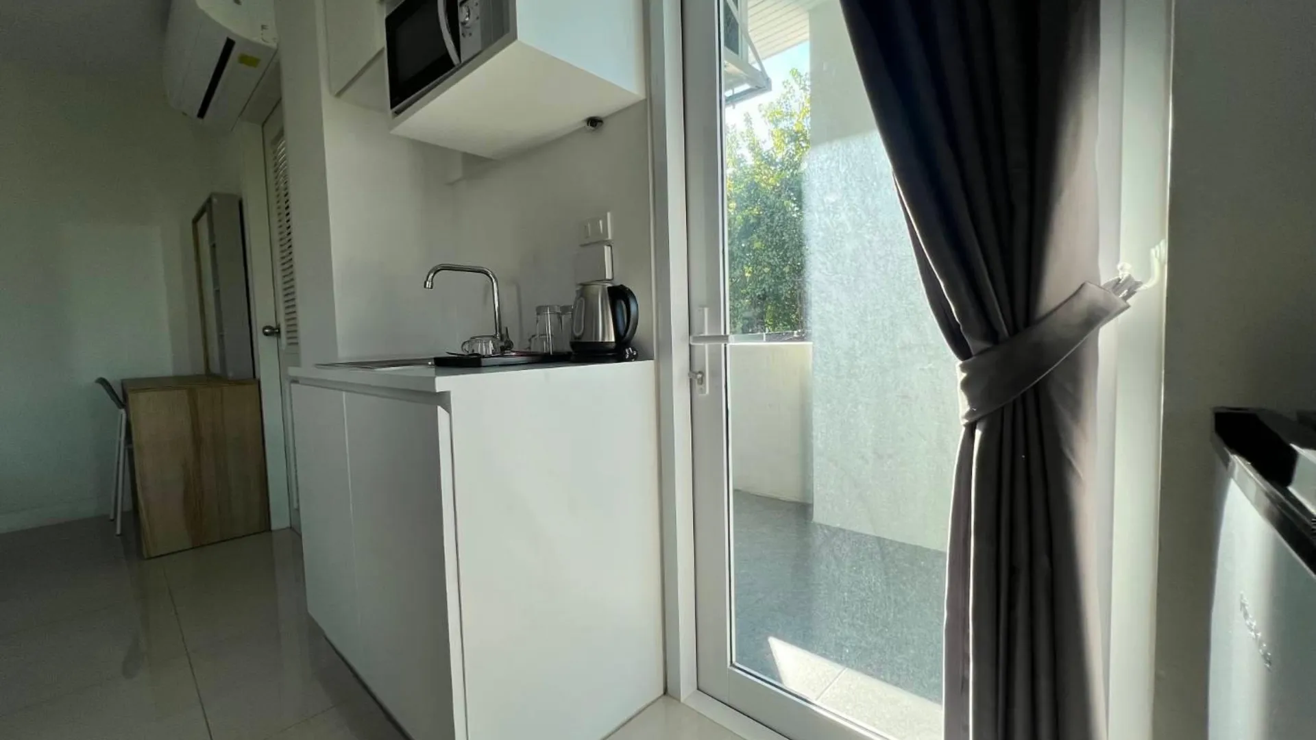 방콕 빠뚜남의 아파트먼트 (30m², 침실 1개, 프라이빗 욕실 1개) 4성급 싱글룸 로비