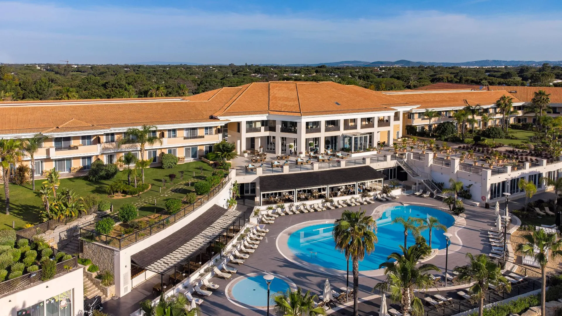 알만실 Wyndham Grand Algarve 5성급 호텔 객실