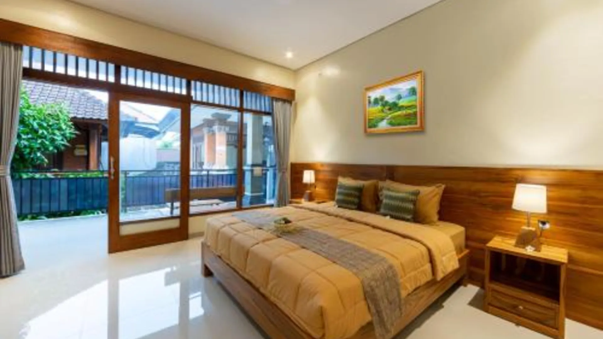 발리 라하유 하우스 우붓 2성급 호텔 스위트룸