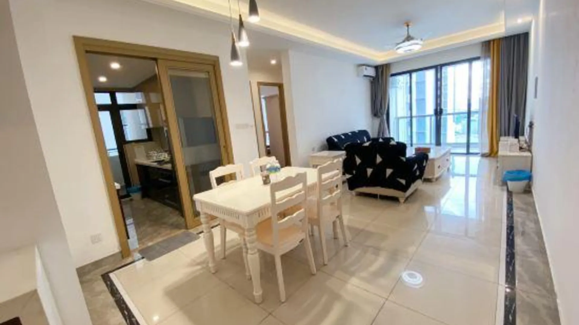 조호바루 / 조호르바루 R&F Princess Cove Boutique Homestay By TREX #Nearby CIQ #Johor Bahru #JB Central 3성급 호텔 수영장