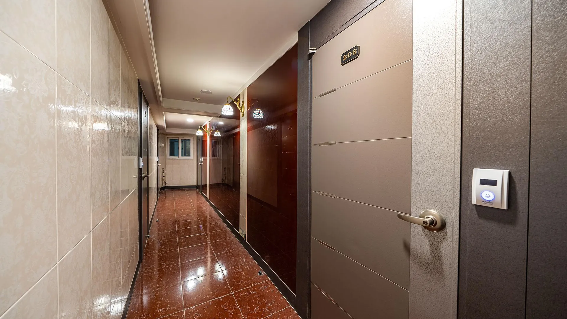 서울 흥 스테이 2성급 호텔 레스토랑