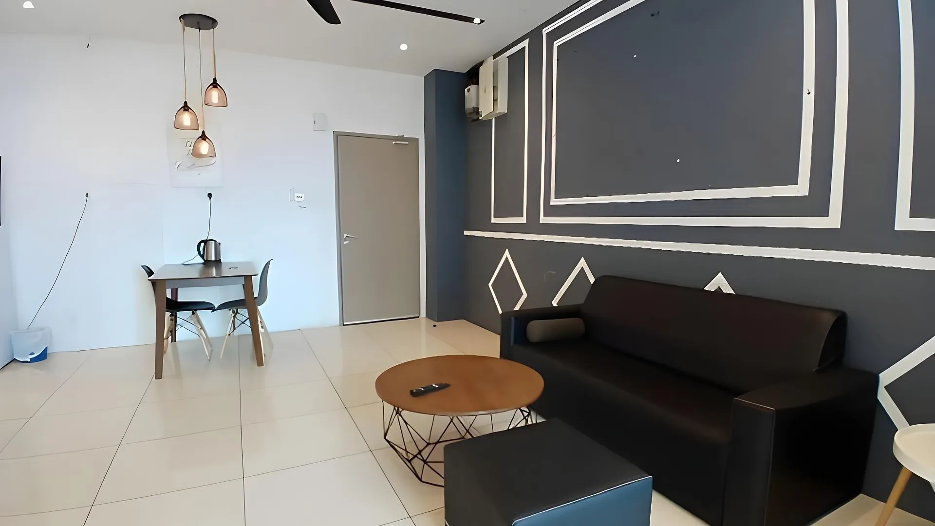 코타키나발루 크파얀의 아파트먼트 (540m², 침실 3개, 프라이빗 욕실 2개) 2성급 싱글룸 객실