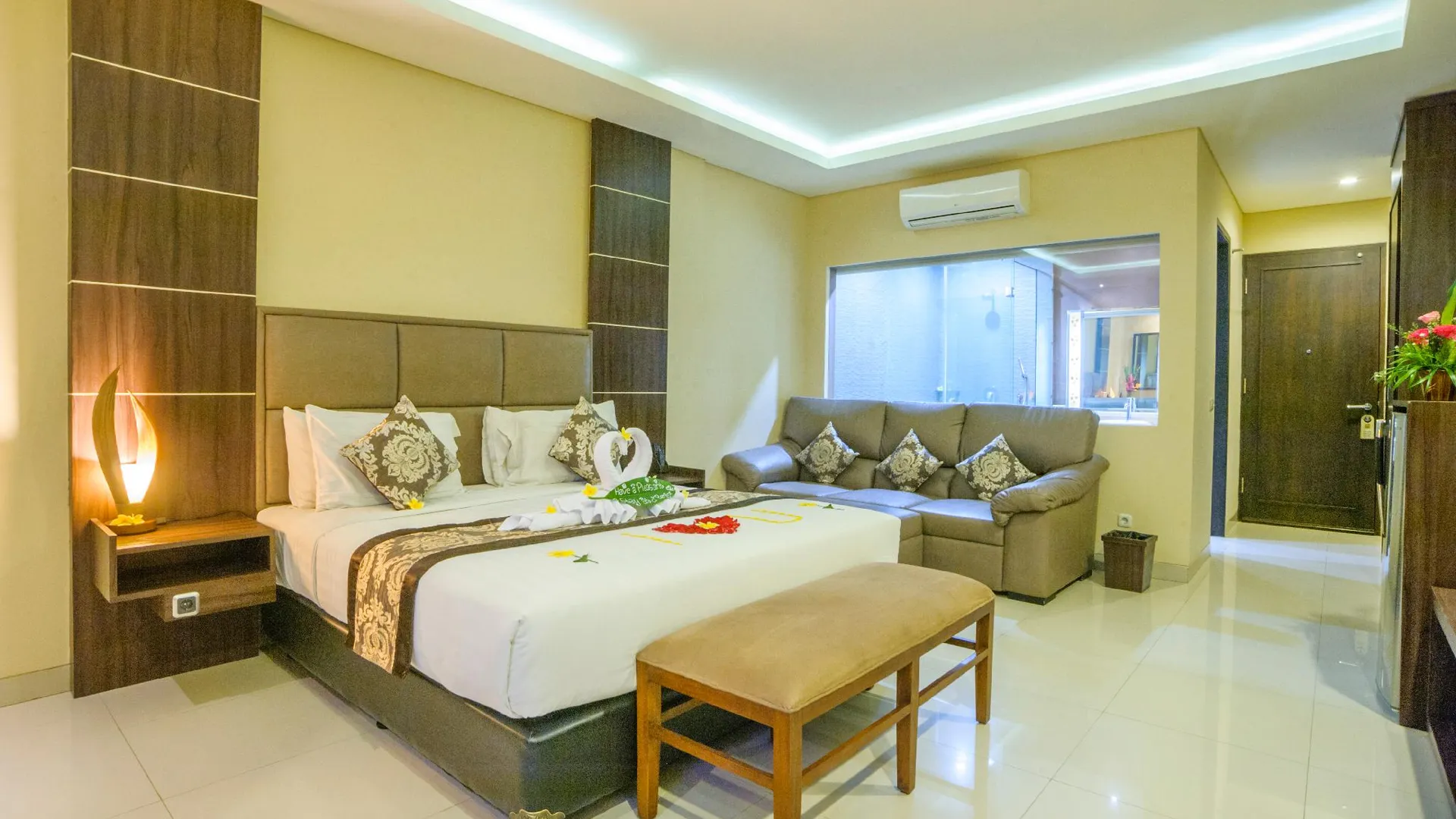 발리 d'펜조르 세미냑 4성급 호텔 스위트룸