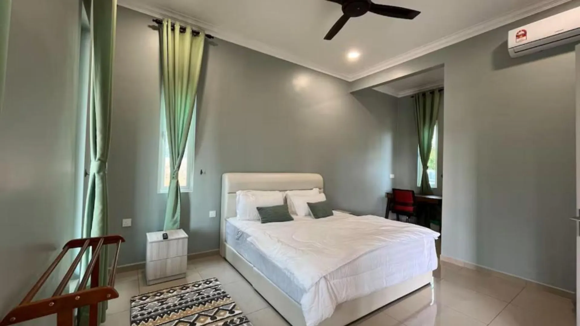 말라카 알러 가자의 아파트먼트 (3000m², 침실 4개, 프라이빗 욕실 4개) 4성급 싱글룸 스위트룸