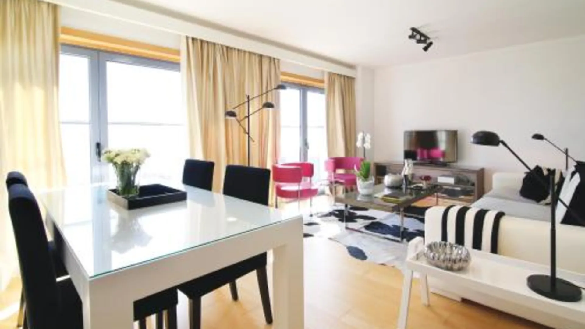 리스본 파노라믹 리빙 4성급 게스트하우스 스위트룸