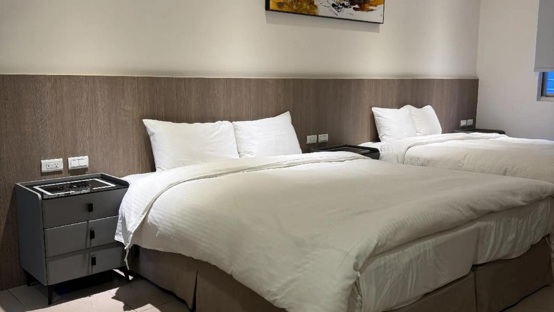 타이베이 풀 스테이 (셀프 체크인) 3성급 호텔 스위트룸