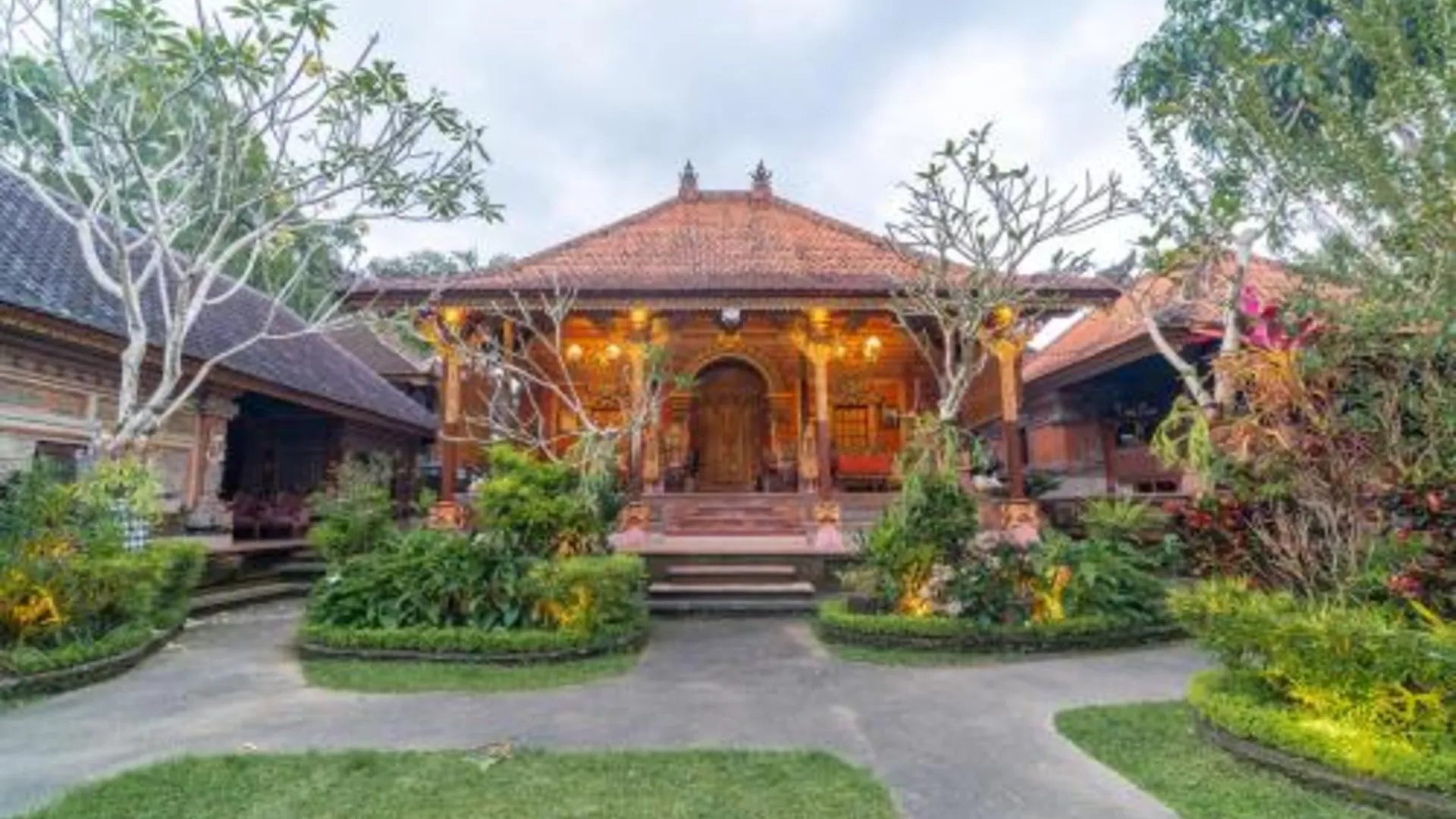 발리 Saren Kauh Ubud Palaceॐ 4성급 호텔 로비