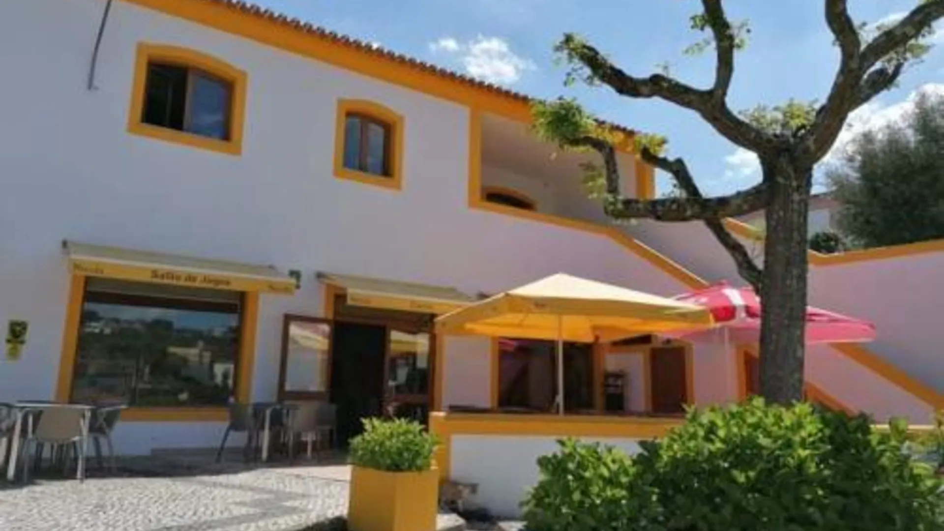 바탈라 Porto D'Abrigo - Alojamento Local 3성급 호텔 외관