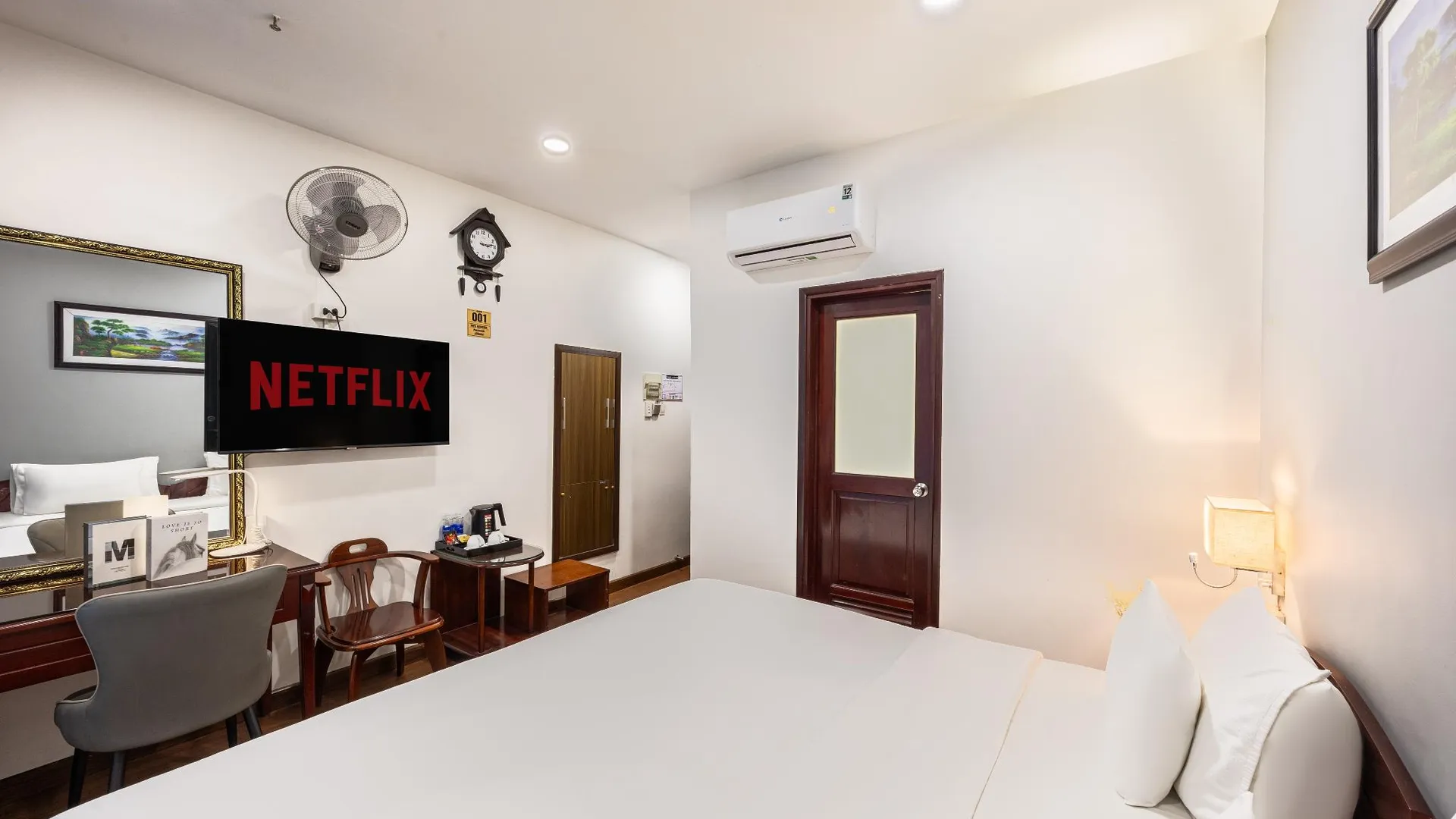 호치민 A25 호텔 - 25 쯔엉 딘 2성급 호텔 스위트룸