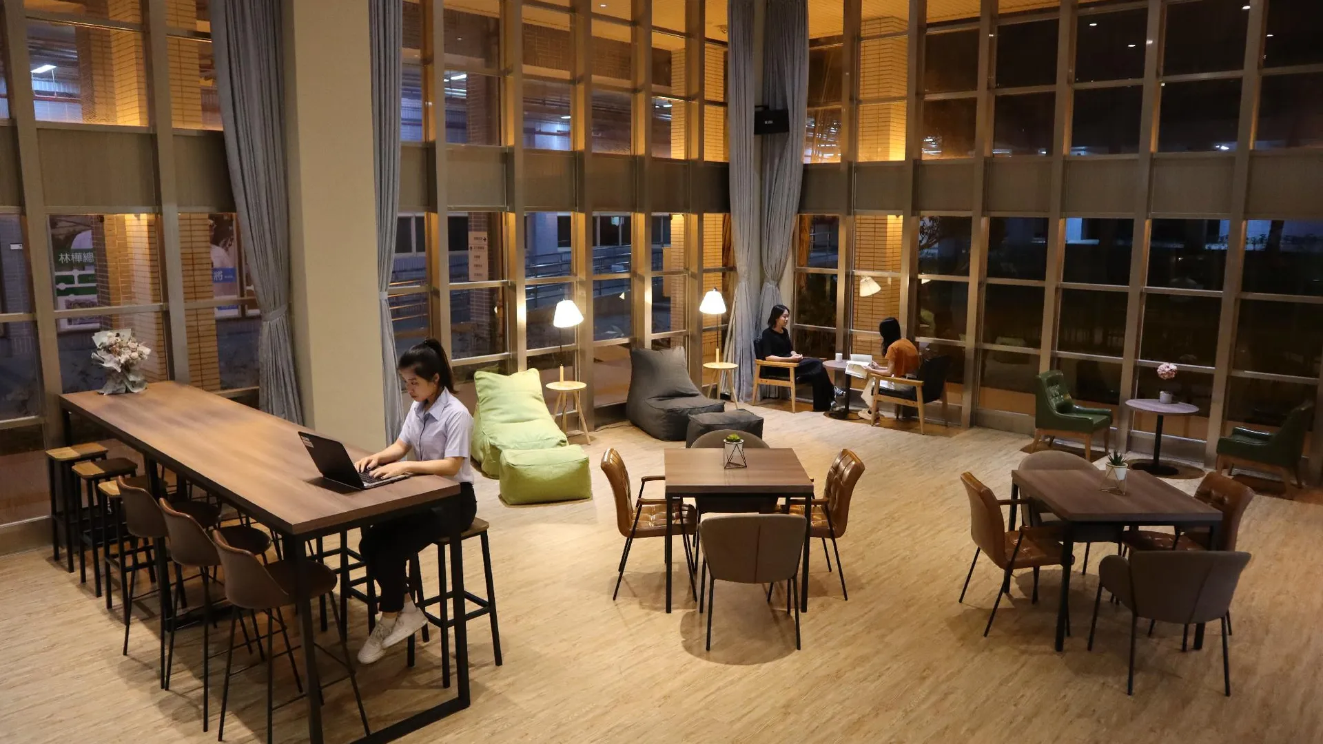 타이베이 메트로 인 3성급 호텔 객실