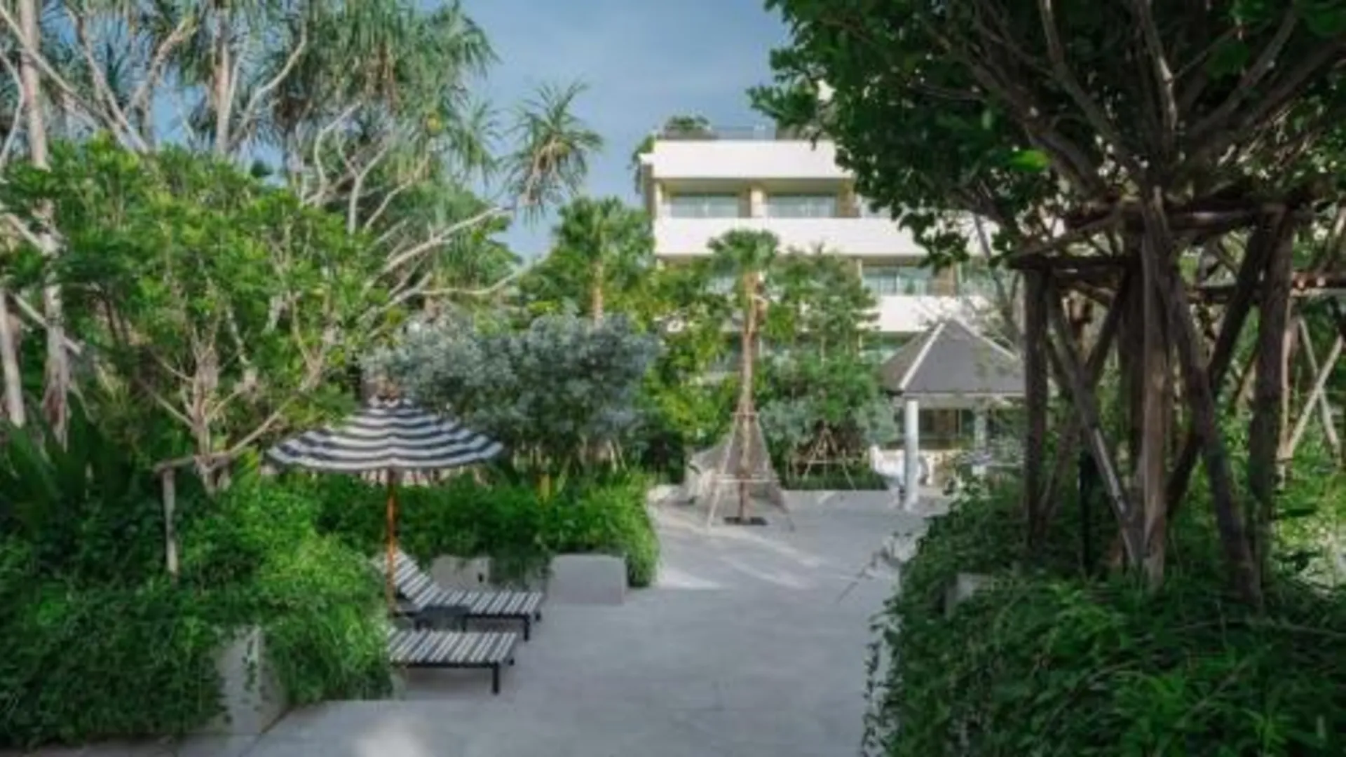 푸켓 더 로열 파라다이스 호텔 앤 스파 4성급 호텔 객실