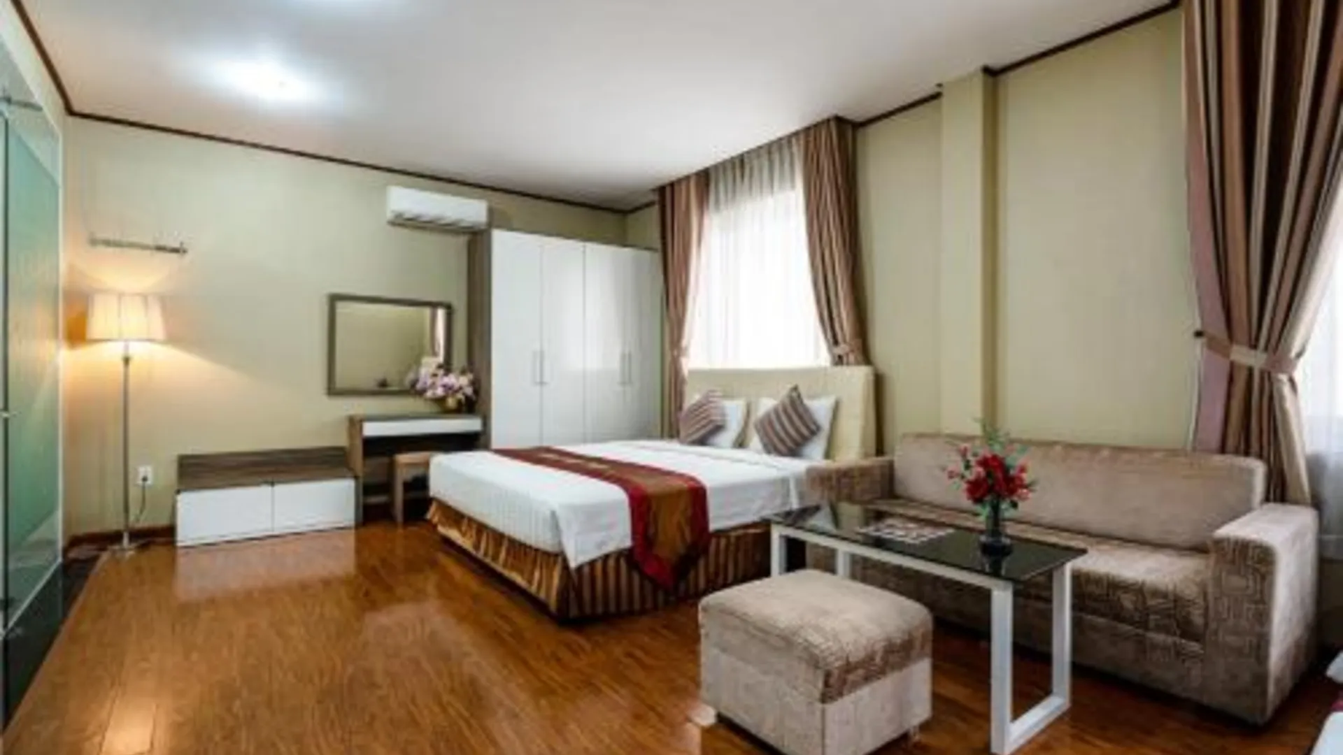 호치민 라 팔마 - 가든 사이공 호텔 푸미흥 2성급 호텔 전망