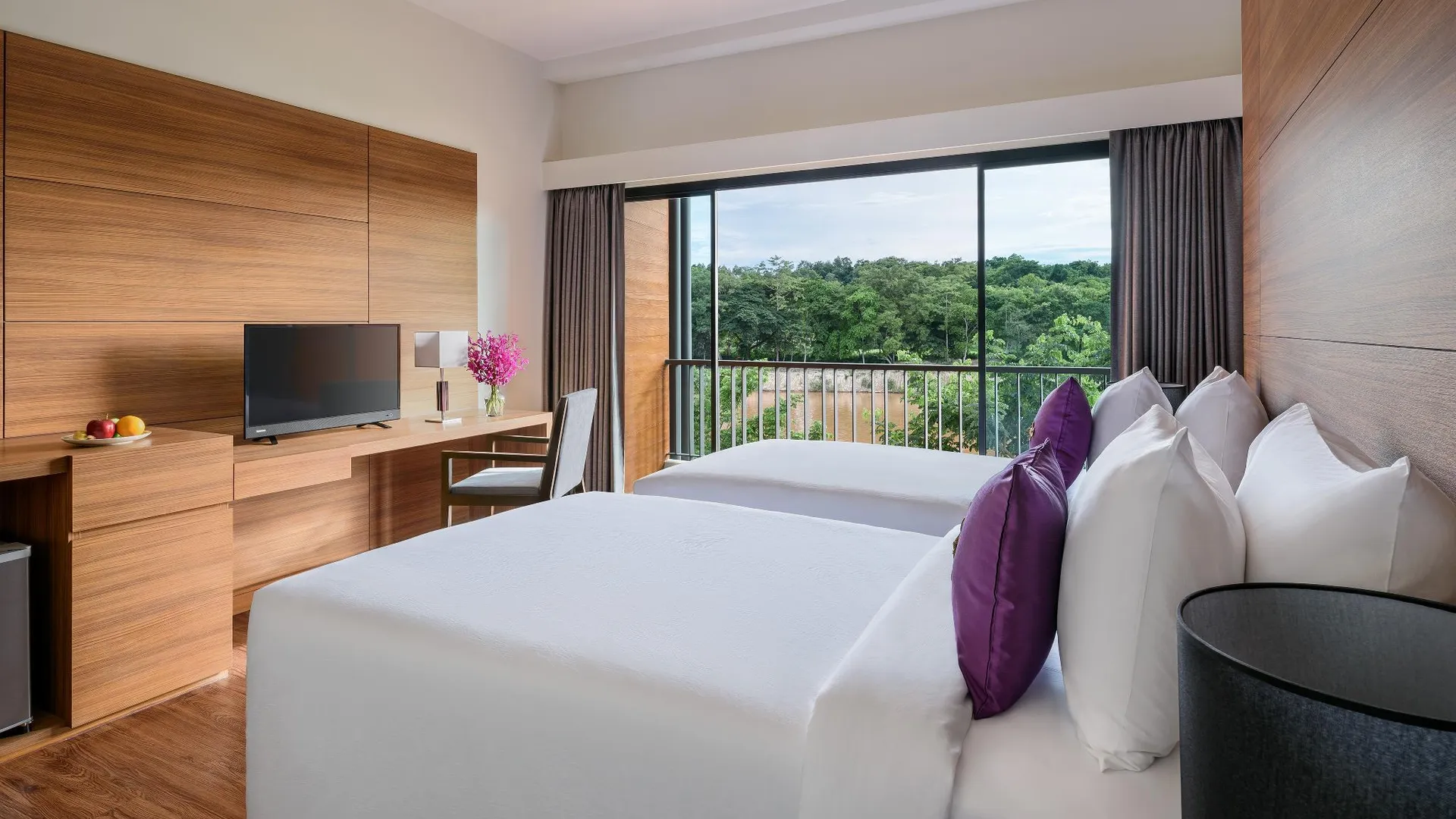 치앙라이 체이나라이 리버사이드 4성급 호텔 스위트룸