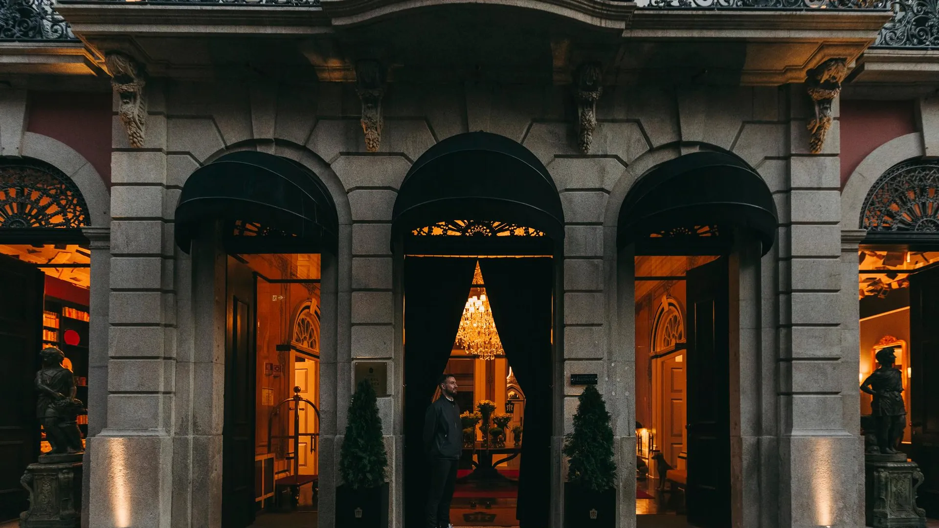 포르투 토렐 팰리스 포르투 5성급 호텔 수영장