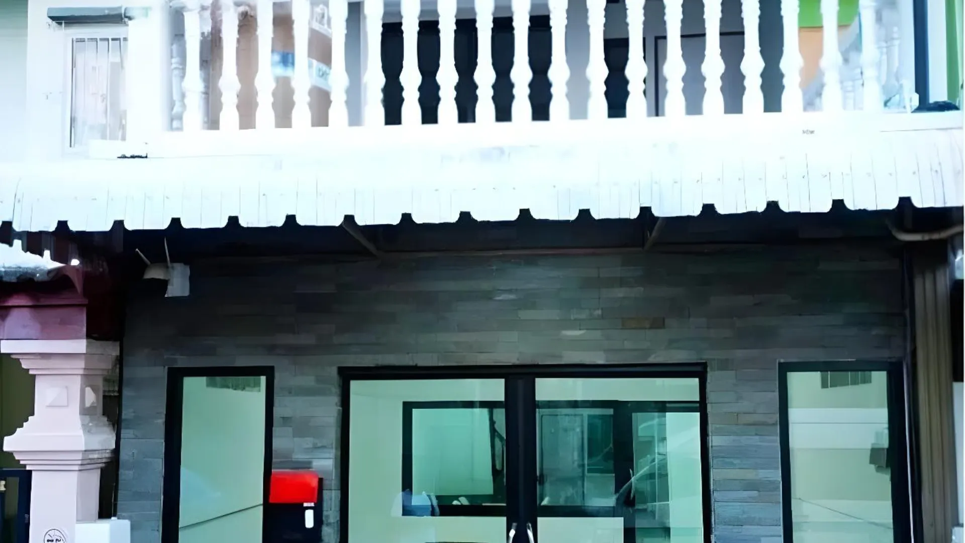 방콕 방카피의 프라이빗 하우스 (m², 침실 1개, 프라이빗 욕실 2개) 3성급 게스트하우스 외관