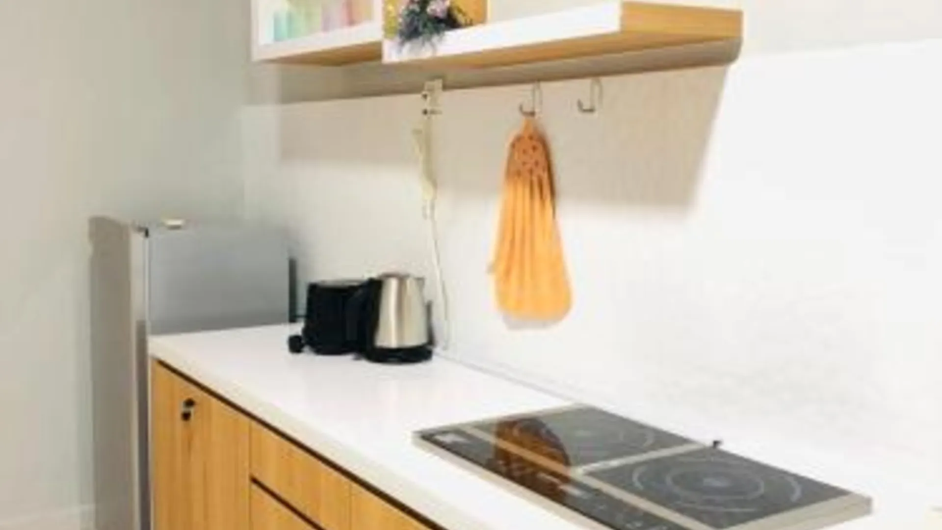 세리 만중 세리 만중의 프라이빗 하우스 (150m², 침실 4개, 프라이빗 욕실 3개) 3성급 게스트하우스 수영장