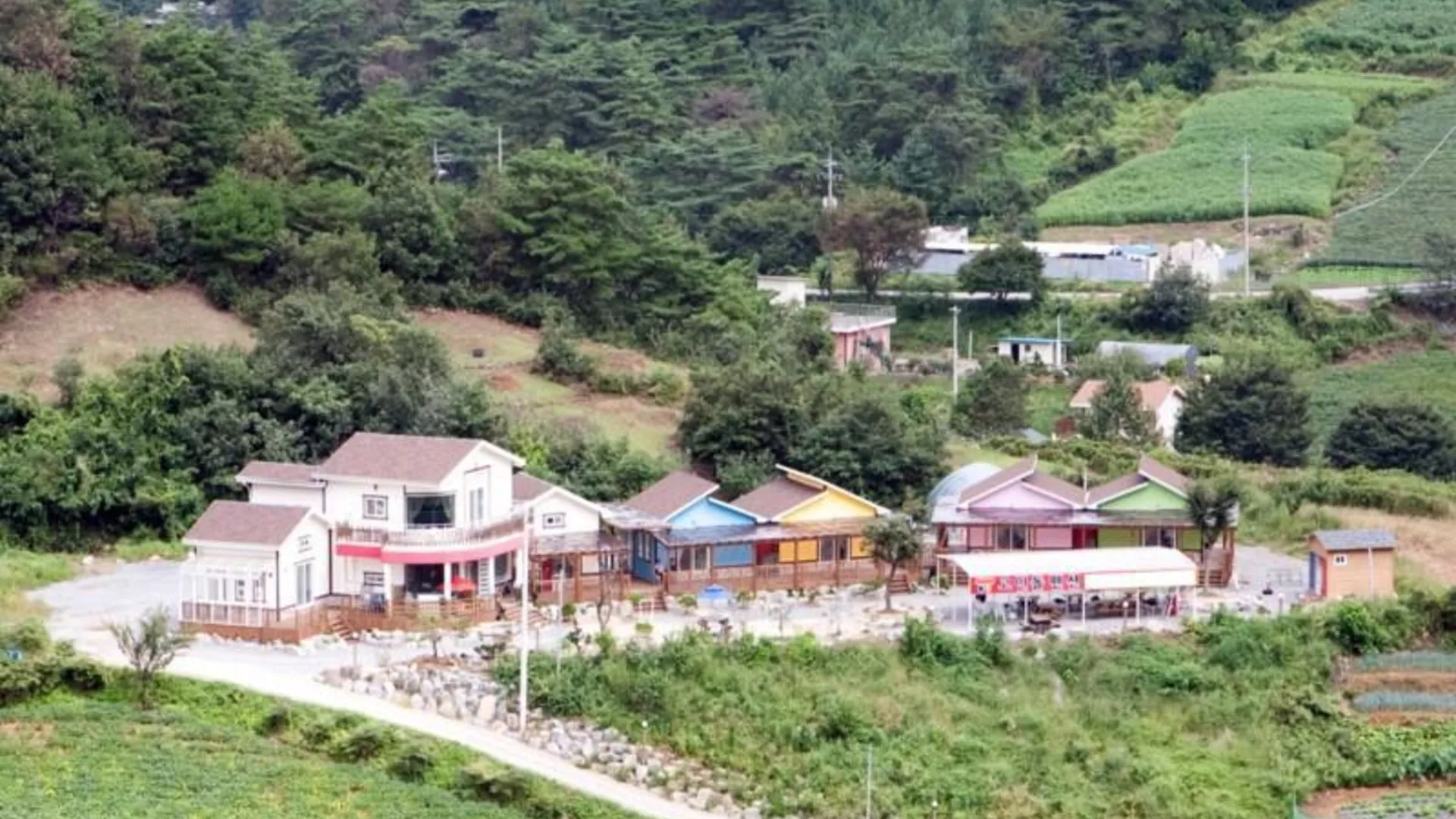 단양 단양 고인돌펜션 2성급 게스트하우스 객실