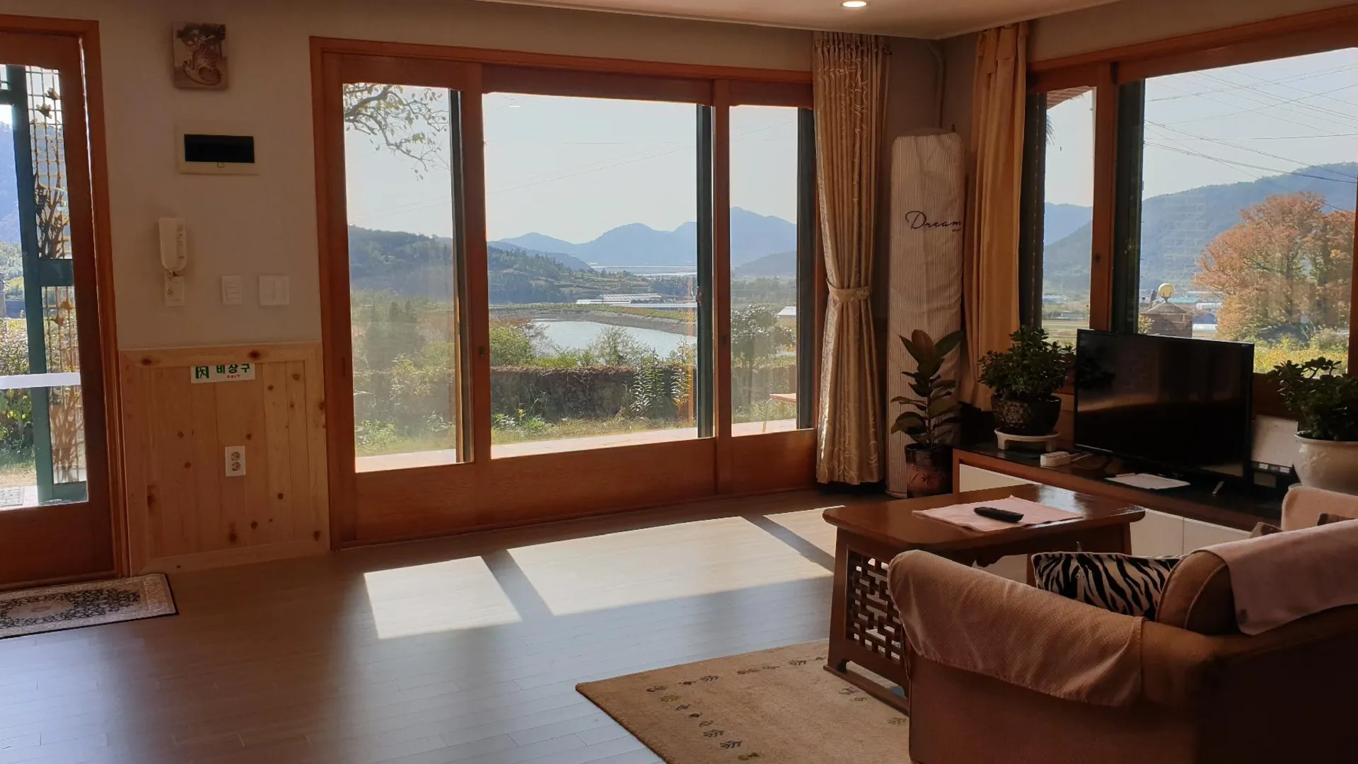 장흥군 Full Moon 장흥 달바위 펜션 3성급 게스트하우스 스위트룸