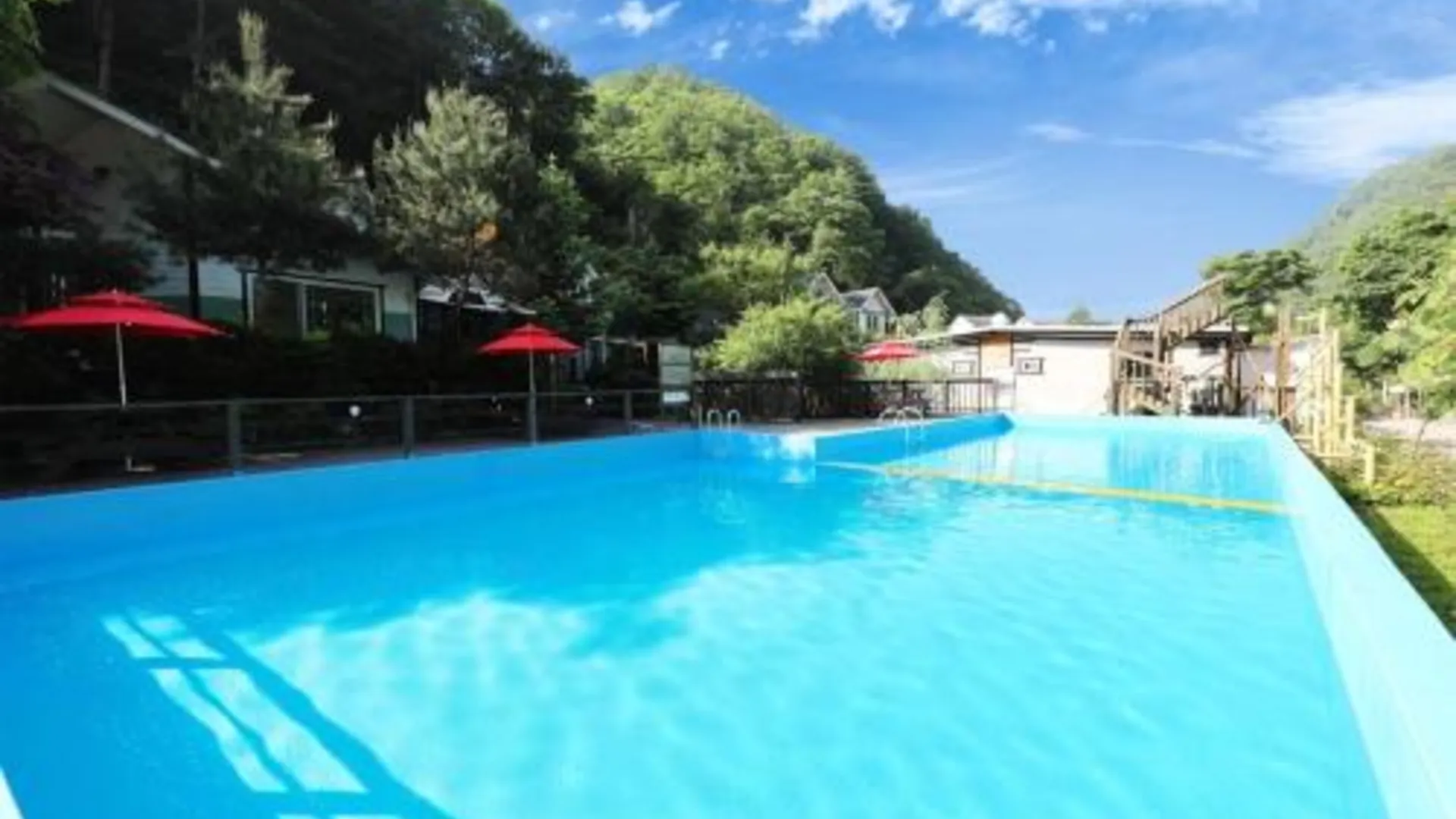 가평 가평 아띠랑스 펜션 2성급 게스트하우스 레스토랑