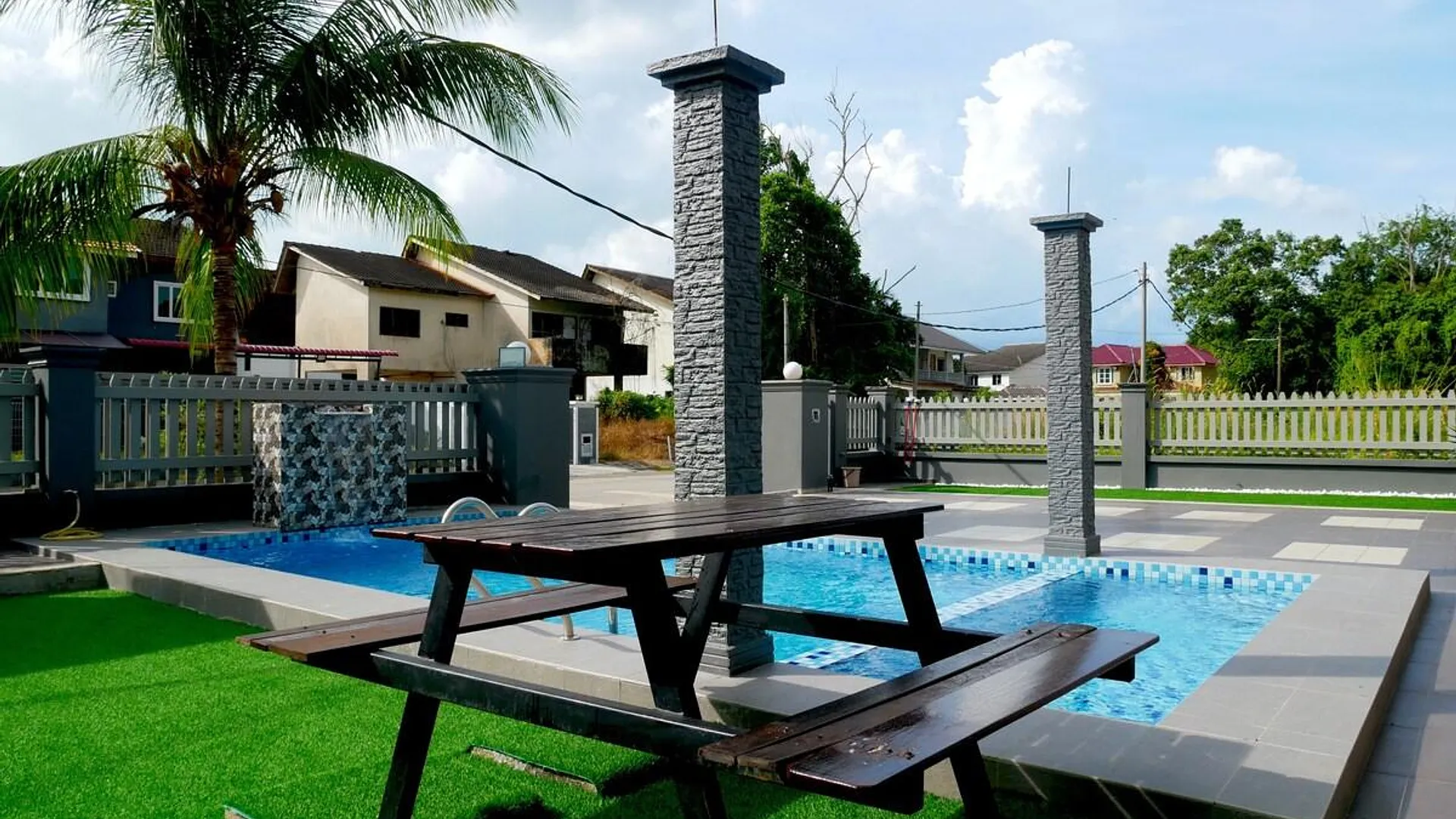 포트 딕슨 시 루사의 방갈로 (1500m², 침실 5개, 프라이빗 욕실 3개) 3성급 싱글룸 전망