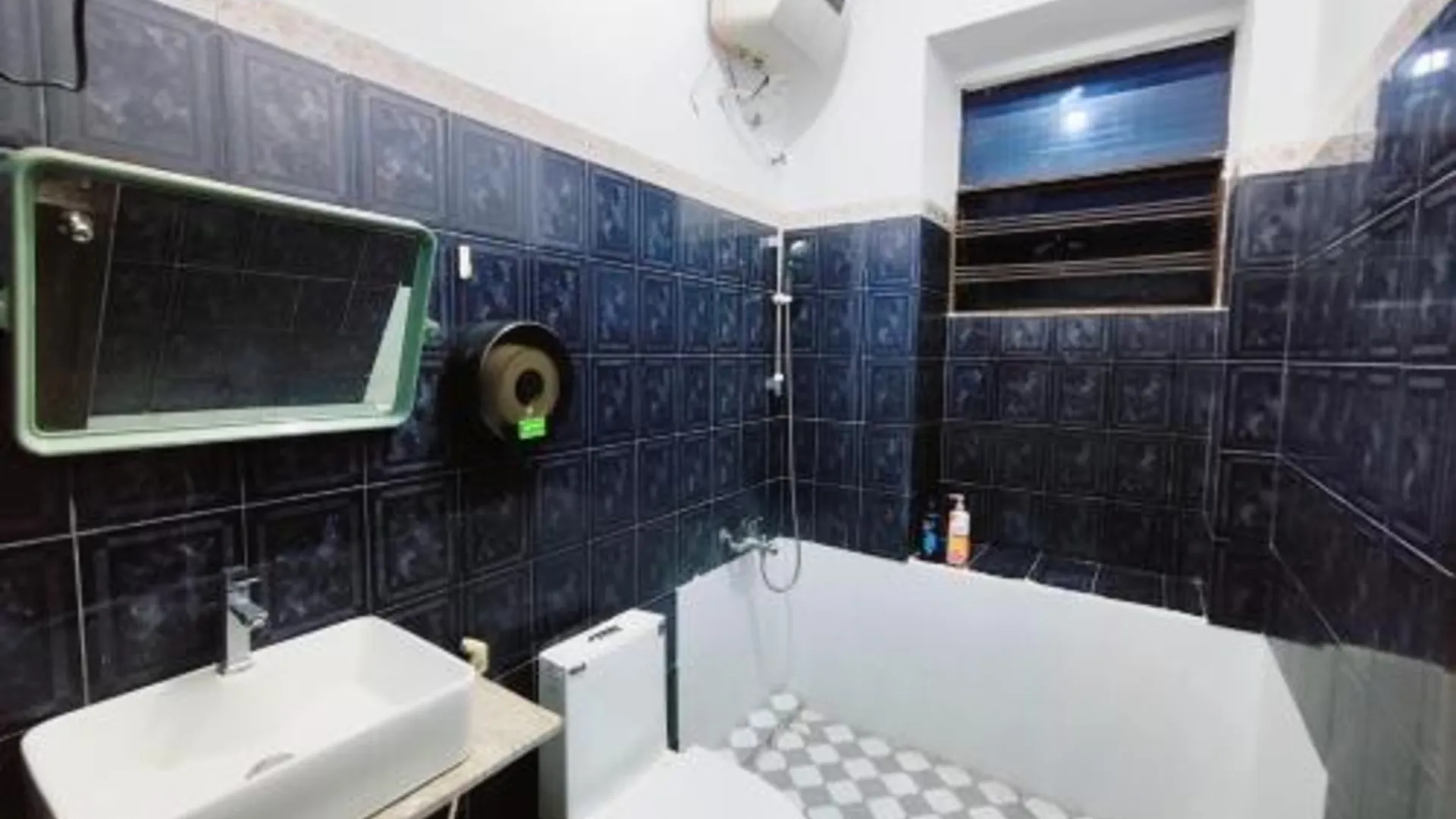 호치민 밴드라이브 백패커 호스텔 5성급 호텔 스위트룸