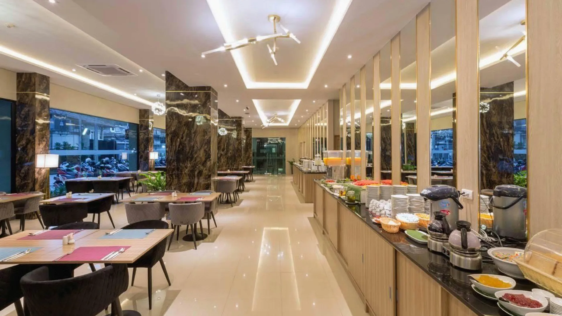 푸켓 파통 베이 레지던스 4성급 호텔 수영장