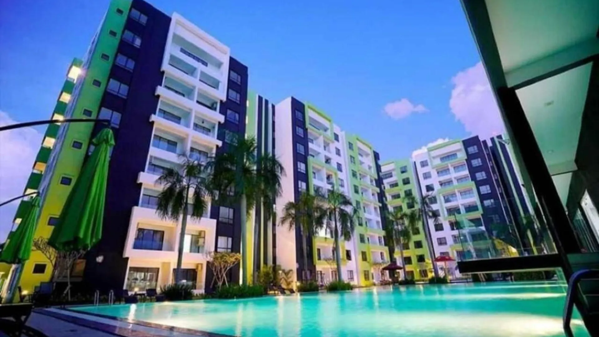 이포 Manhattan Premium Suites by IWH Suites 5성급 게스트하우스 객실