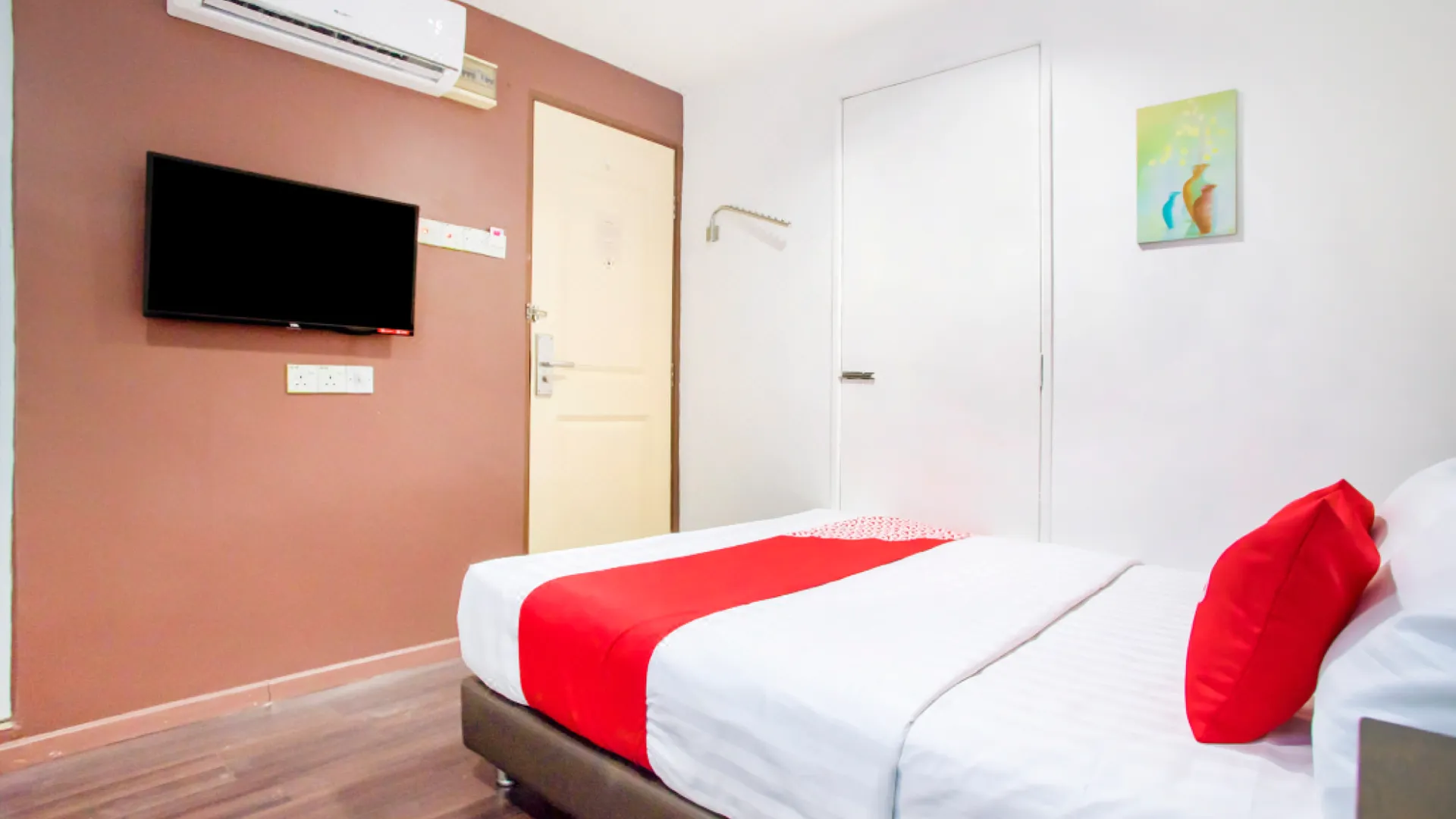 샤알람 Hotel O Taj (seksyen 13) 2성급 호텔 스위트룸