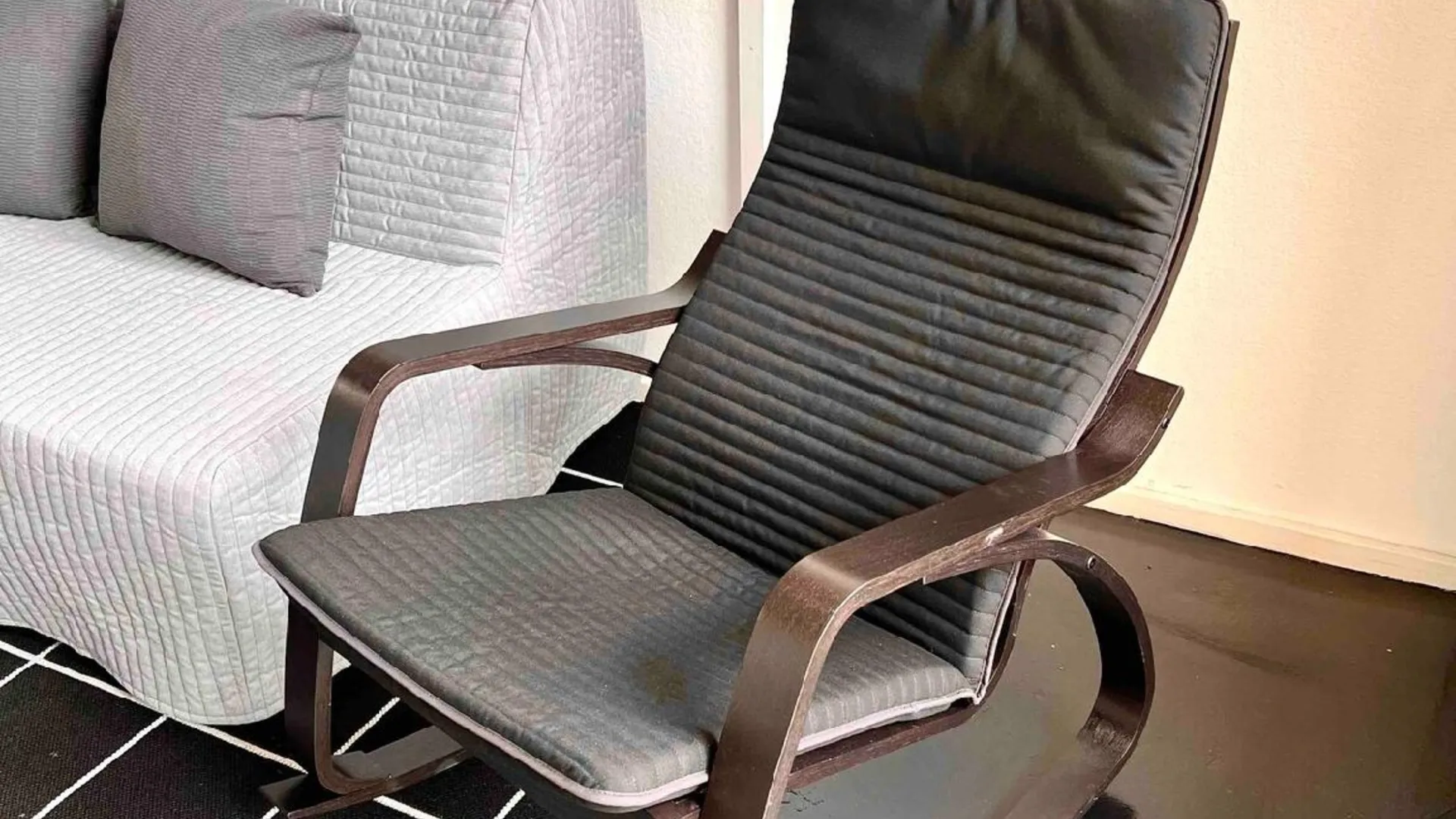 방콕 기타의 프라이빗 하우스 (48m², 침실 1개, 프라이빗 욕실 1개) 3성급 싱글룸 레스토랑