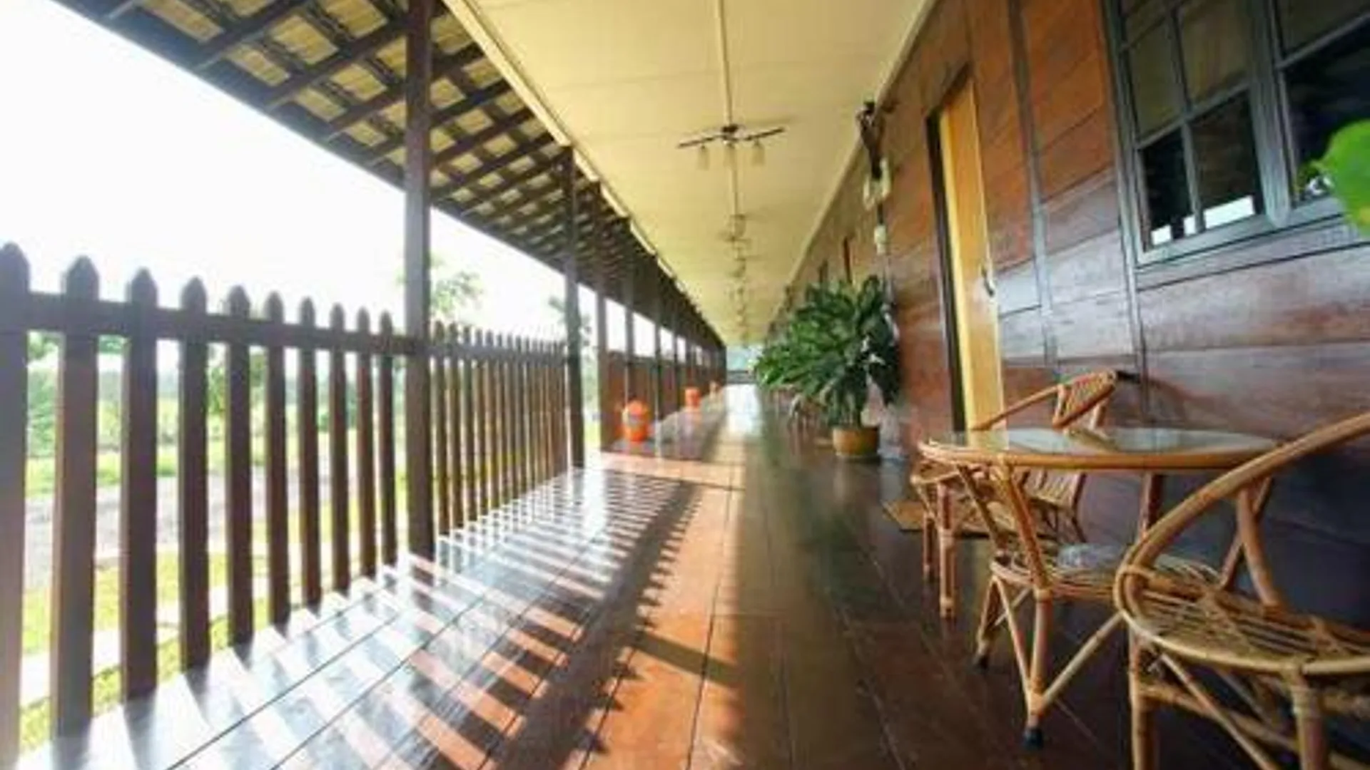 크루앙 UK 팜 아그로 리조트 1성급 호텔 레스토랑