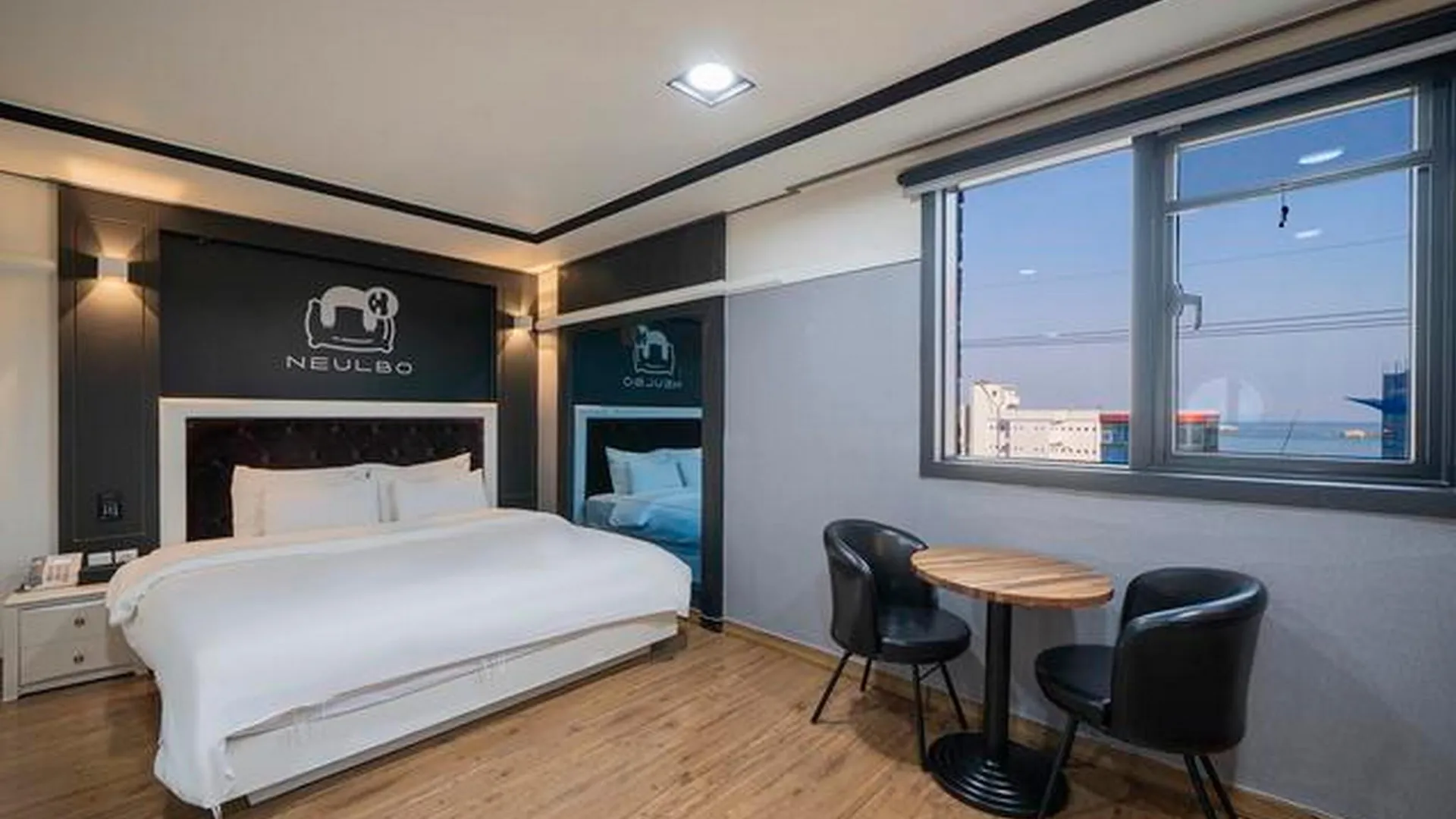 울산 울산 일산 나무늘보 2성급 호텔 객실