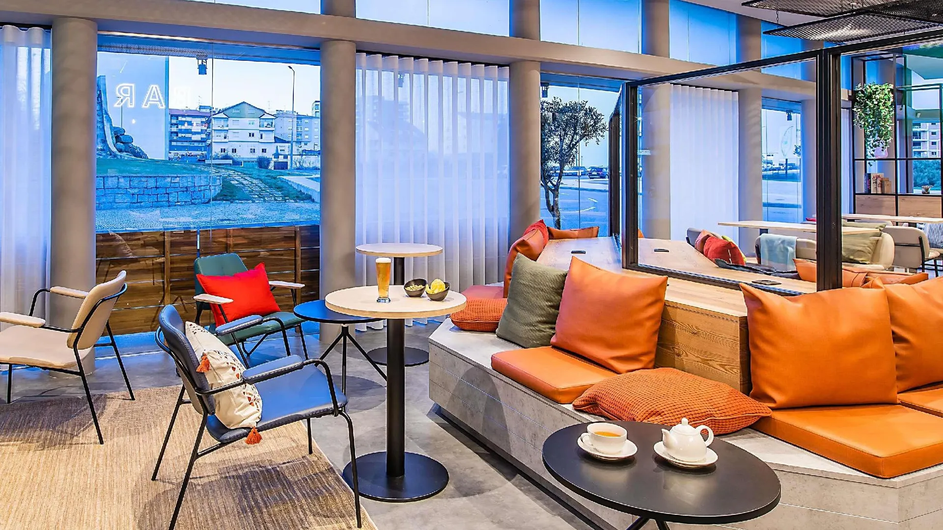 바라간카 이비스 브라간카 3성급 호텔 로비