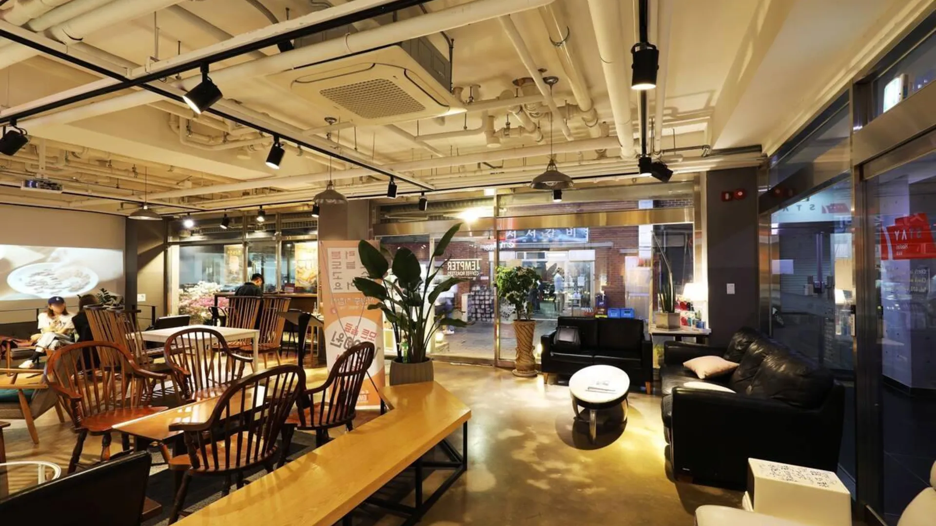 서울 스테이7 명동점 2성급 호텔 로비