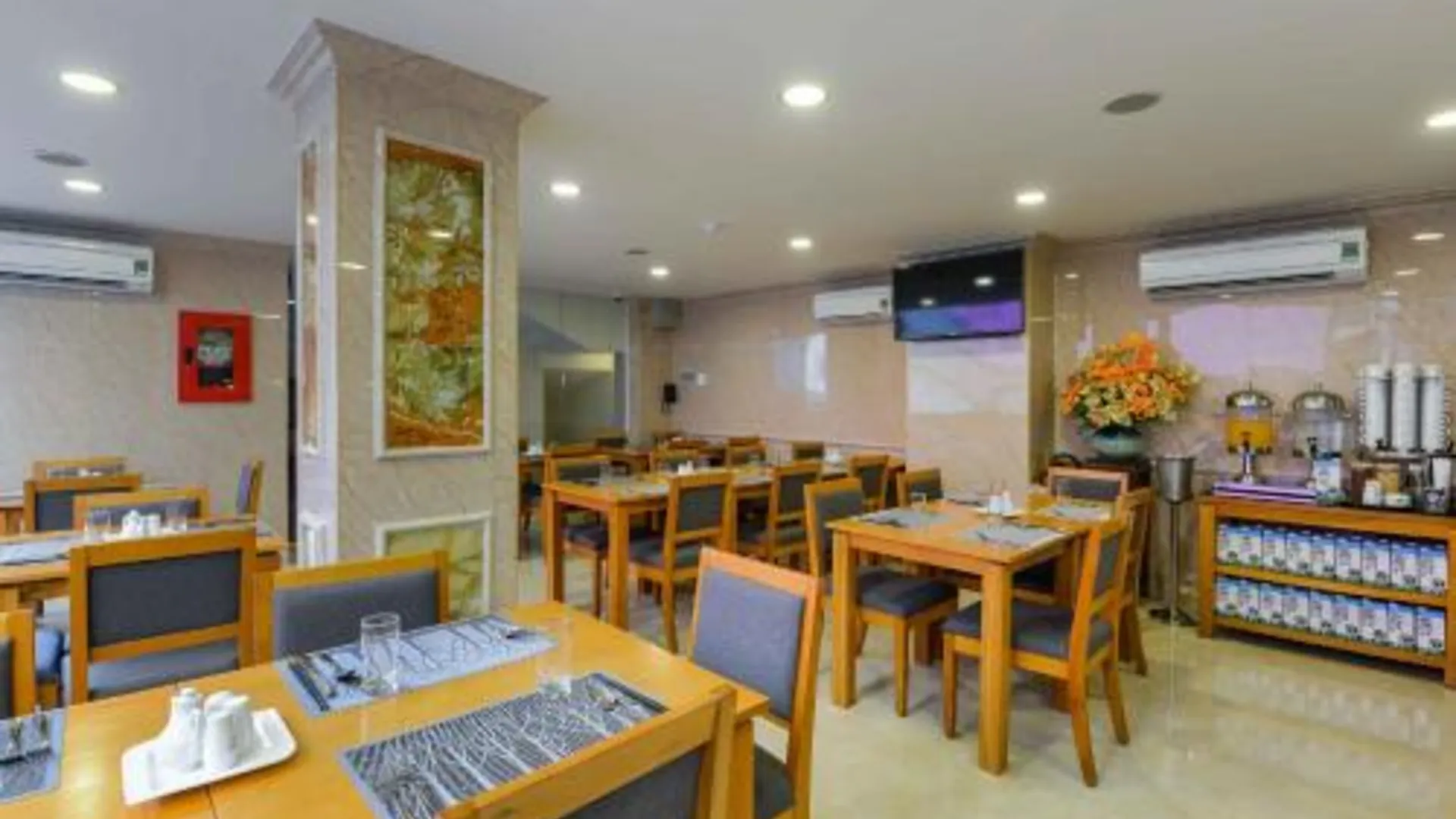 호치민 사이공 시티 호텔 A 3성급 호텔 외관