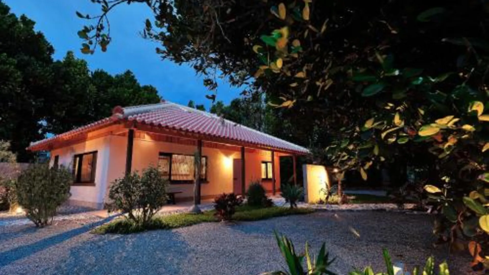 오키나와 본섬 아단 리조트 하나리 빌리지 세소코지마 3성급 호텔 부대시설