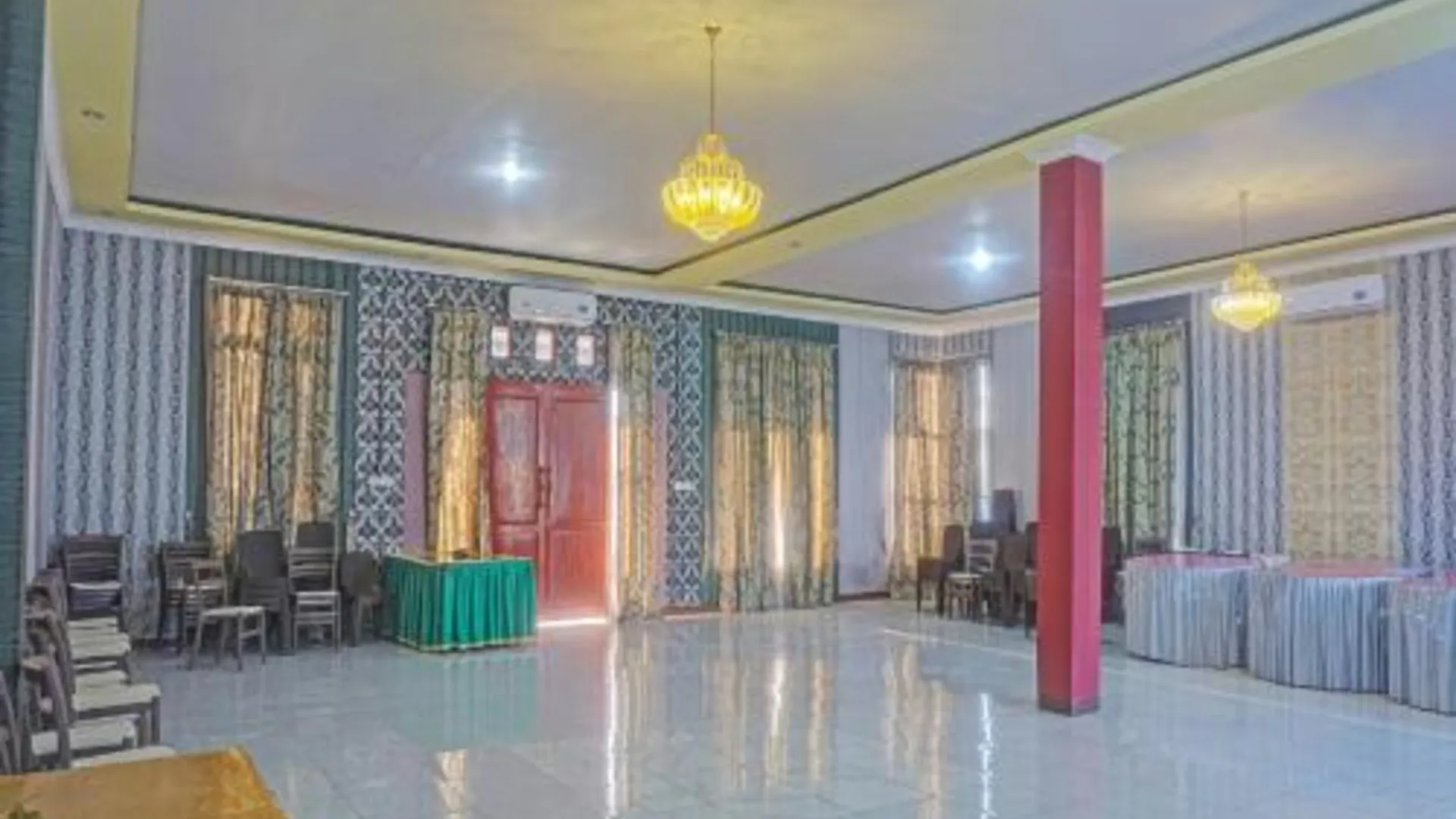 마카사르 Collection O 91488 Hotel Lingkarsut Jeneponto Near Patung kuda, Jeneponto 2성급 호텔 레스토랑