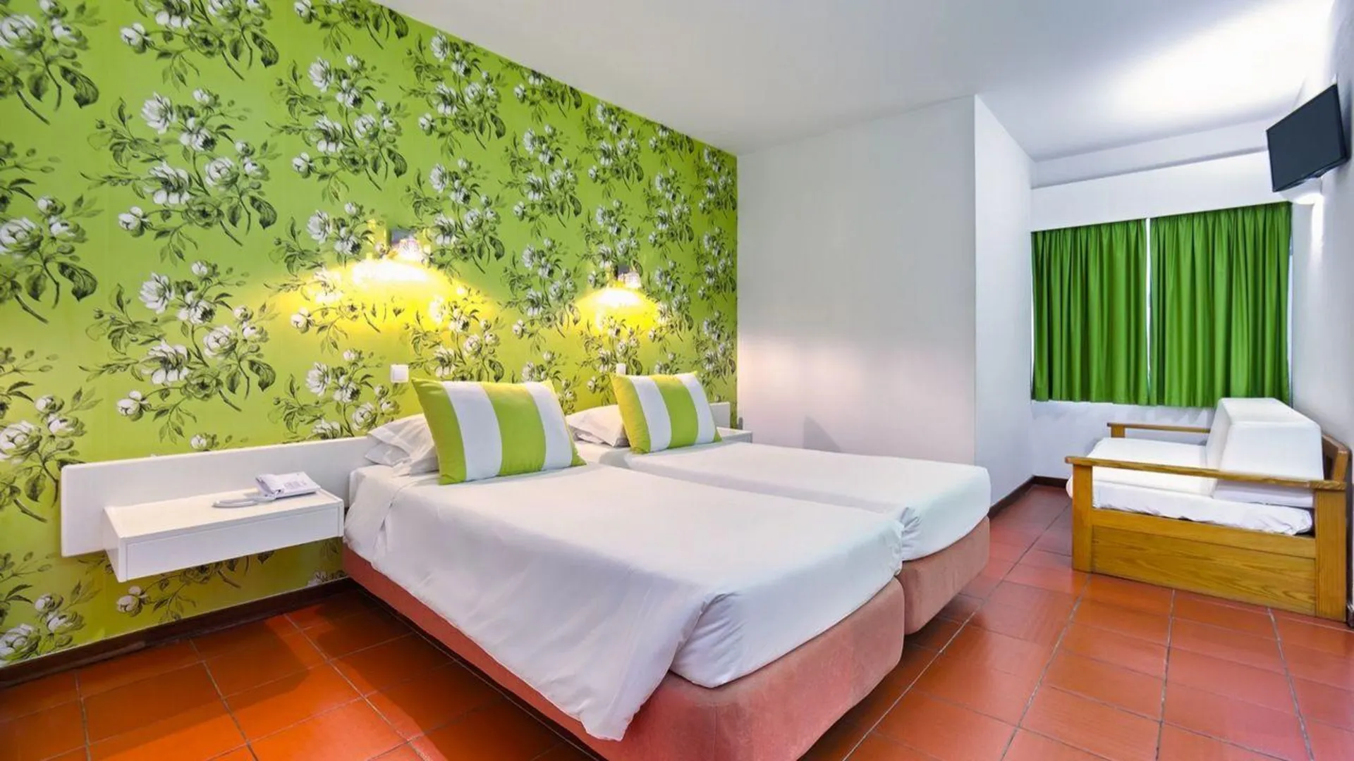 포르투 산투 아일랜드 Hotel Praia Dourada 3성급 호텔 스위트룸