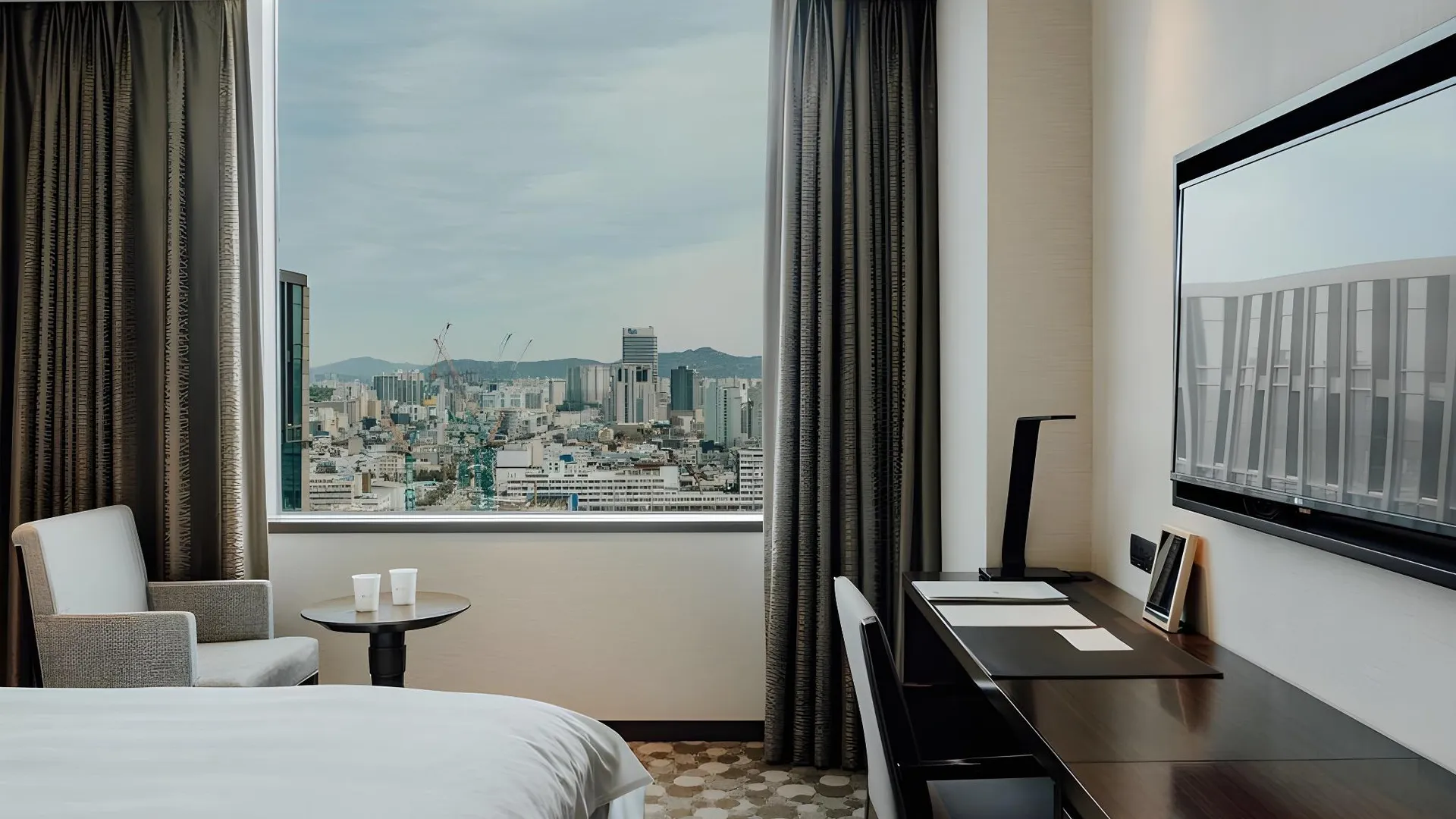 서울 롯데시티호텔 명동 4성급 호텔 스위트룸