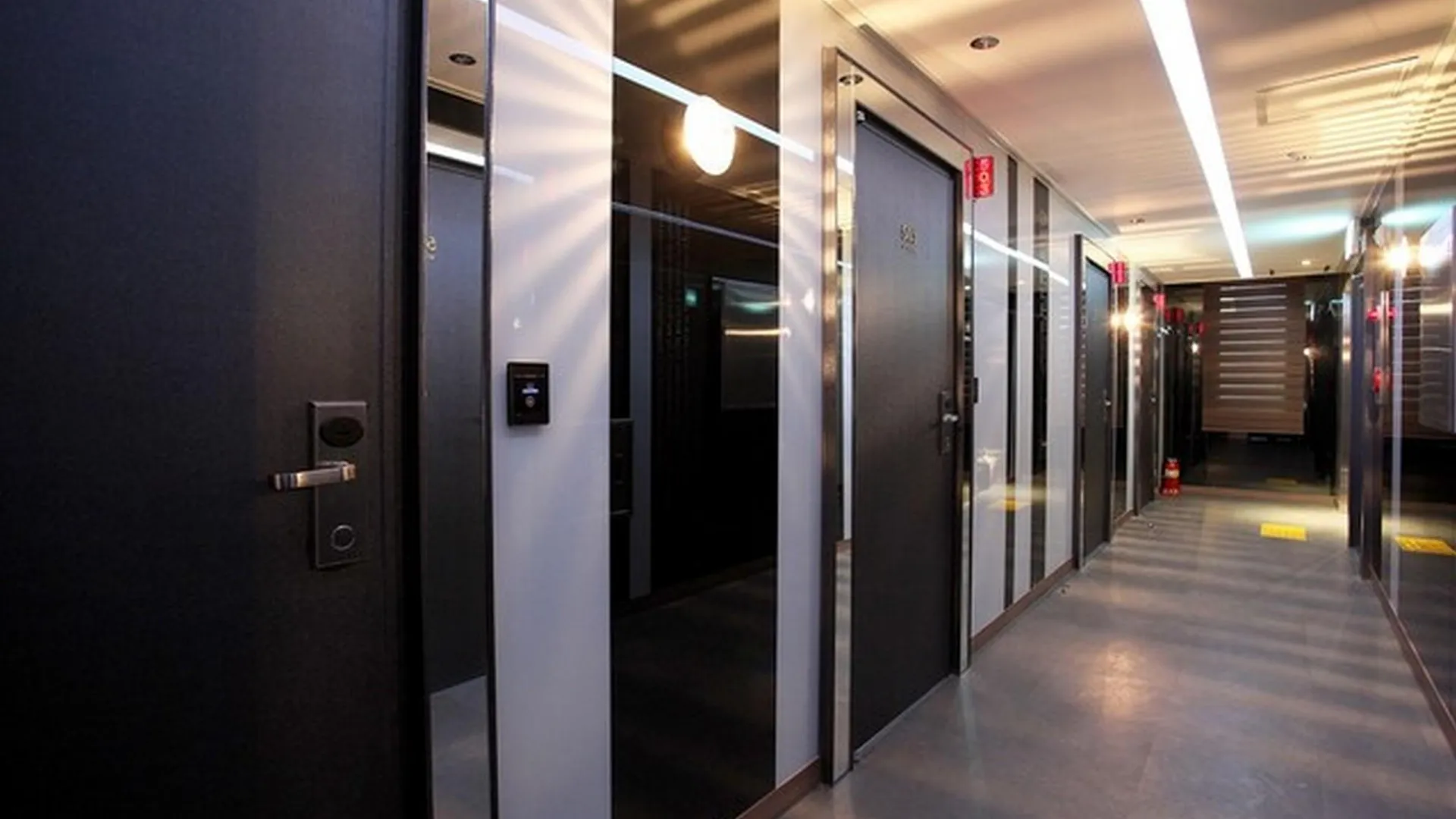 서울 종로 IMT 호텔 수영장