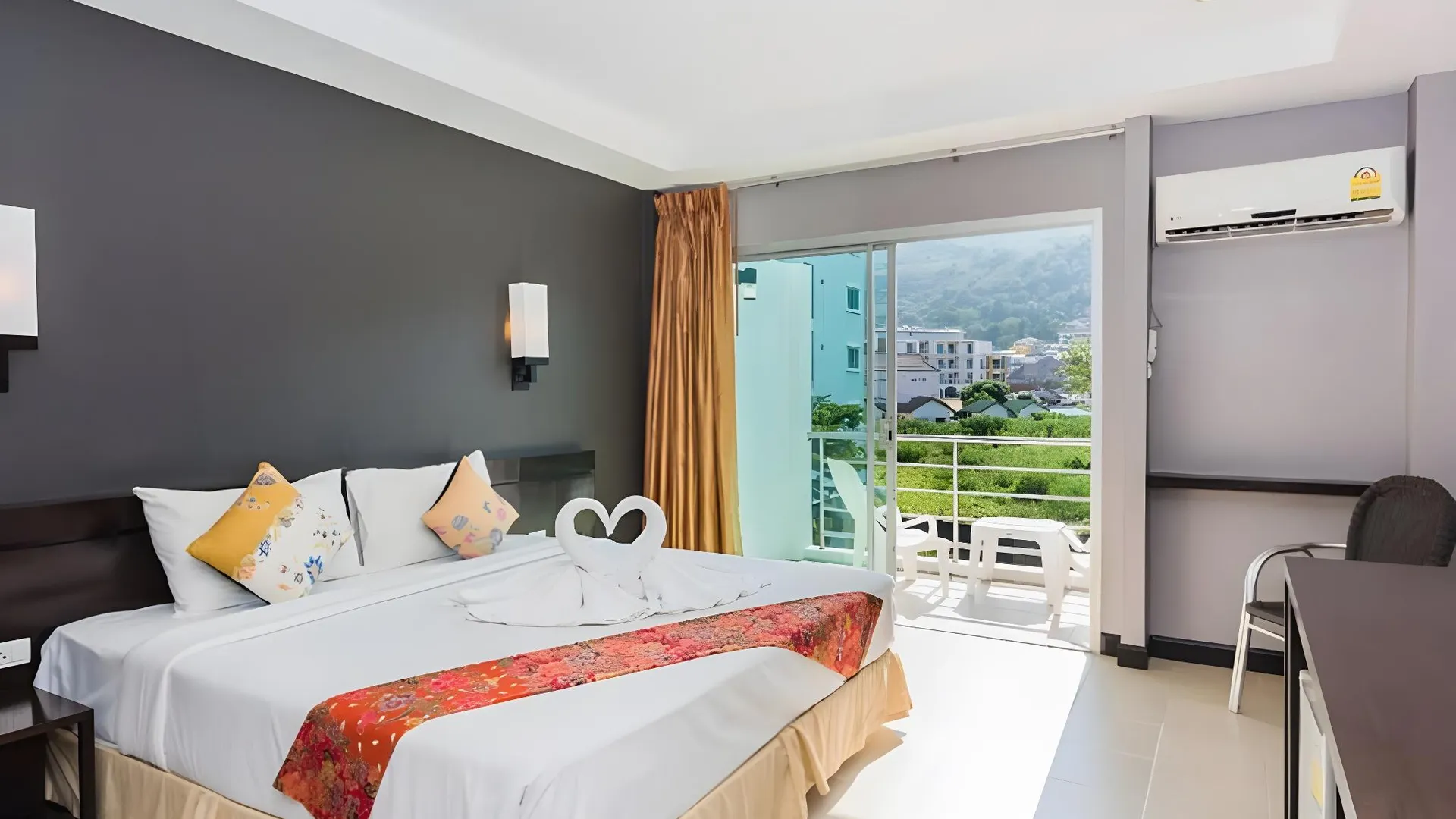 푸켓 투아나 호텔스 더 내추럴 리조트 4성급 호텔 전망